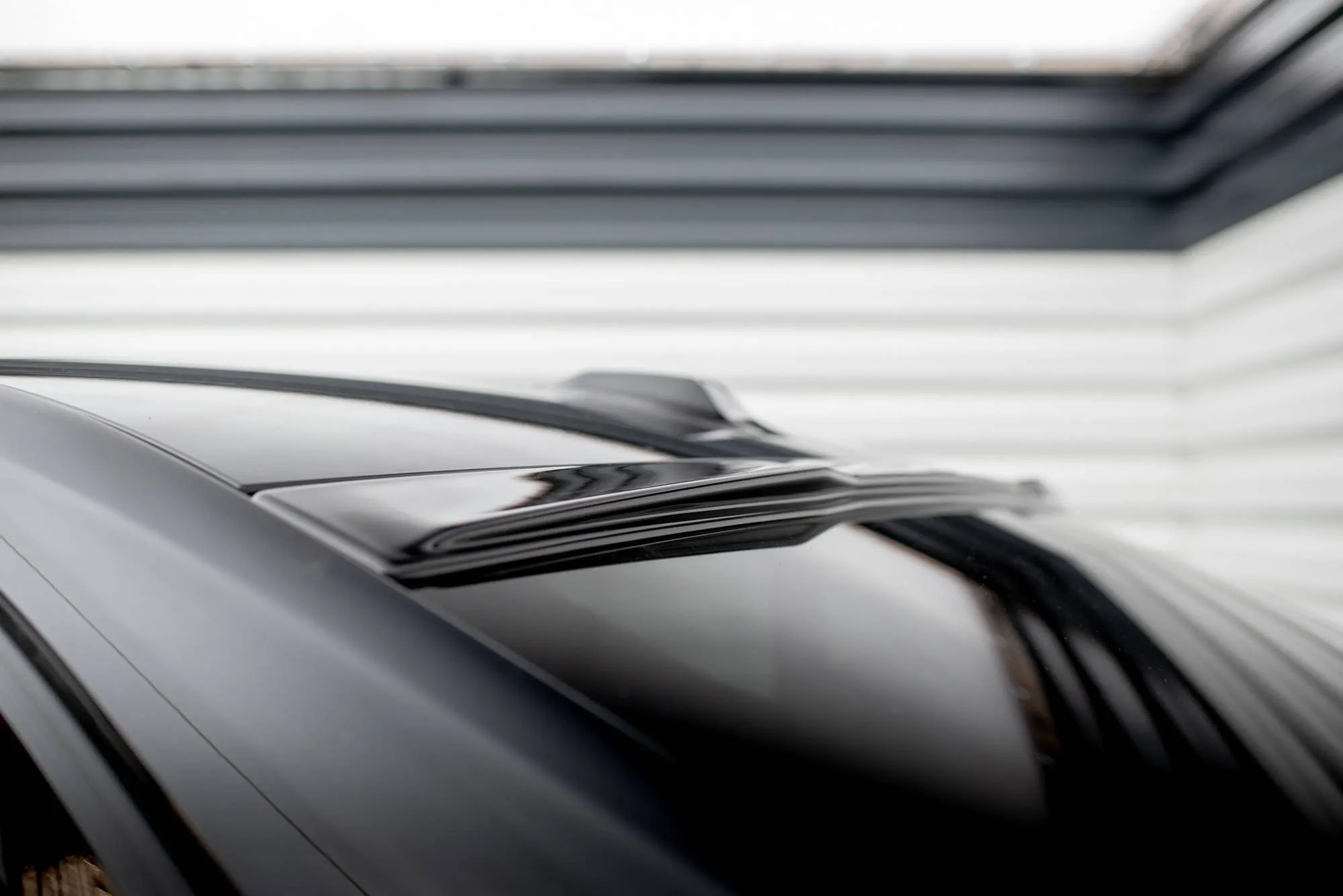 Bakrutespoiler BMW 7 (G70) M-Pack 2022 -> | Glossy Black Edition – bilde 3