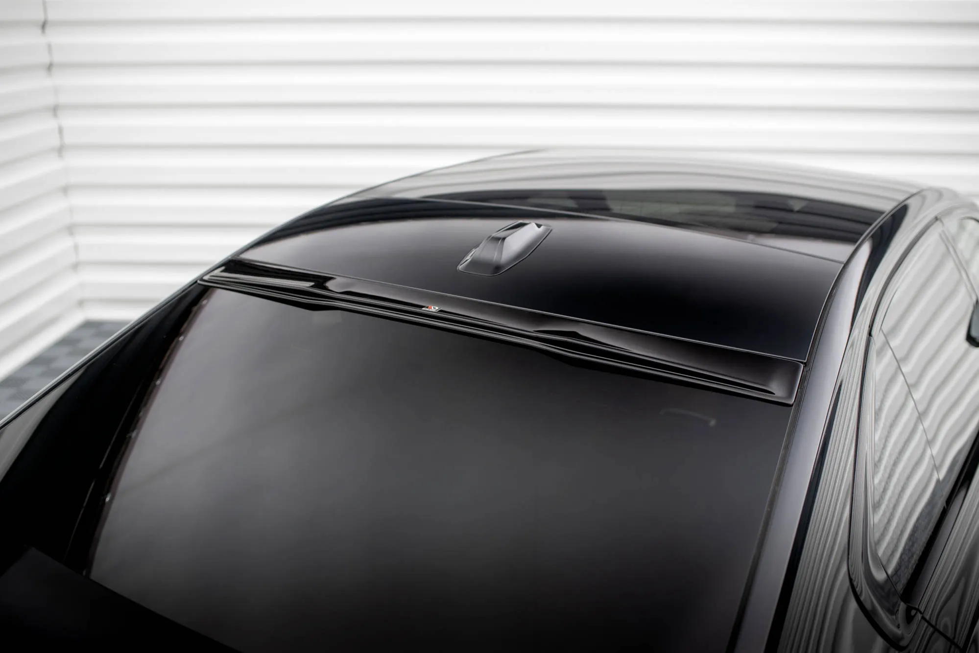 Bakrutespoiler BMW 7 (G70) M-Pack 2022 -> | Glossy Black Edition – bilde 6