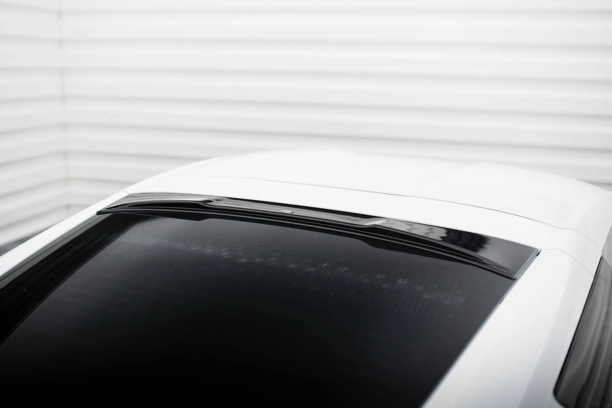 Bakrutespoiler Chevrolet Corvette (Stingray/Z06) C7 2013 - 2019 | Glossy Black Edition