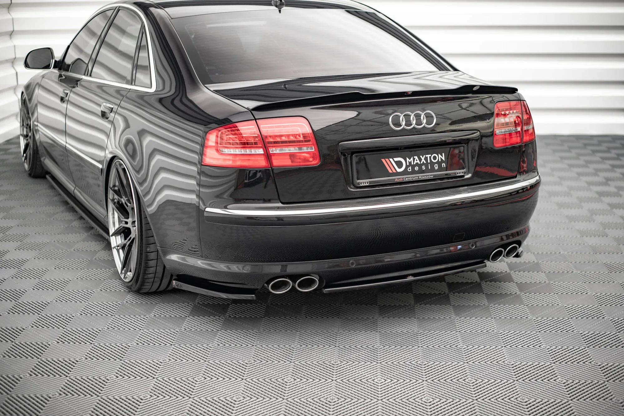 Baksplitter Audi S8 D3 2006-2009 | Glossy Black Edition – bilde 4