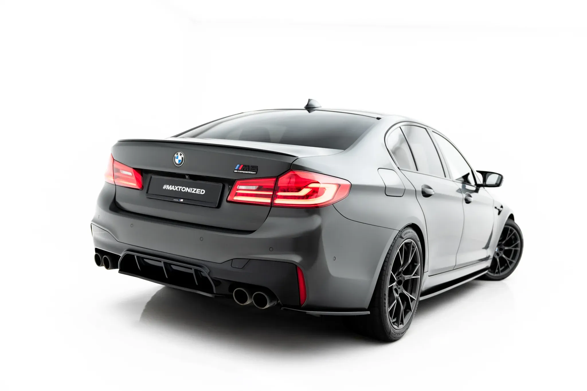 Baksplitter BMW M5 (F90) 2017 - 2020 | Glossy Black Edition