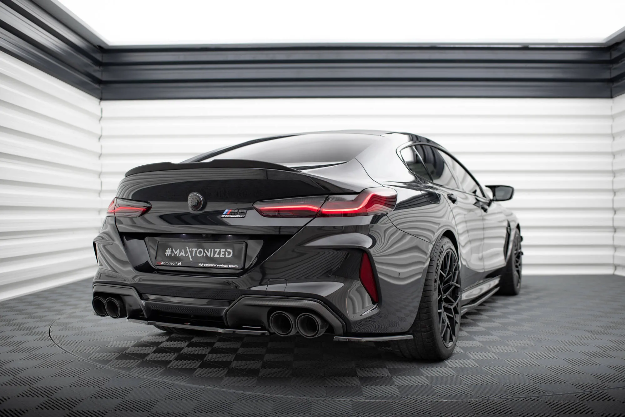 Baksplitter BMW M8 Gran F93 2019 -> | Glossy Black Edition