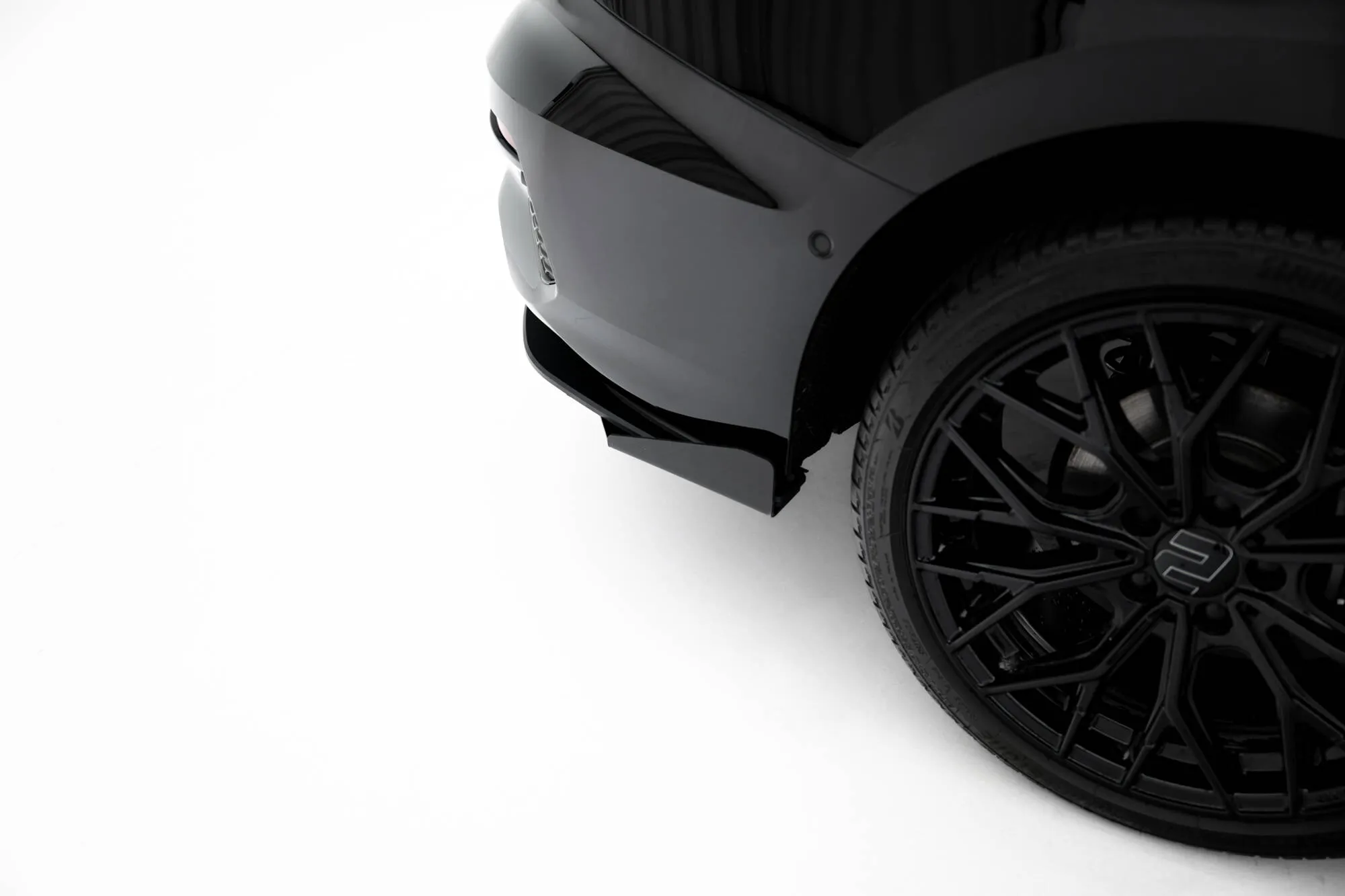 Baksplitter-flopper Audi A3 2020-2026 | Glossy Black Edition