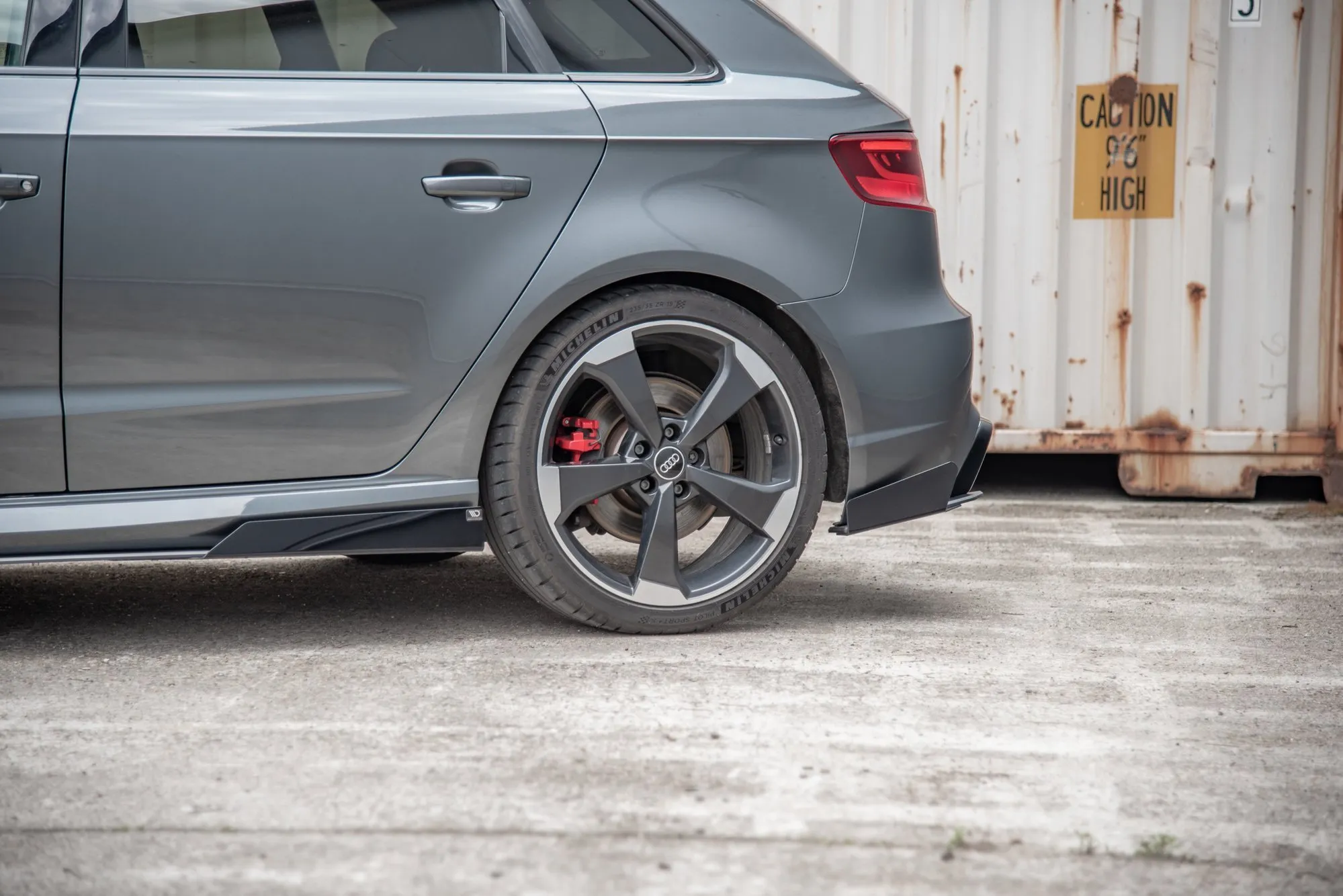Baksplitter-flopper Audi RS3 8V Sportback 2013-2020 | Glossy Black Edition – bilde 2