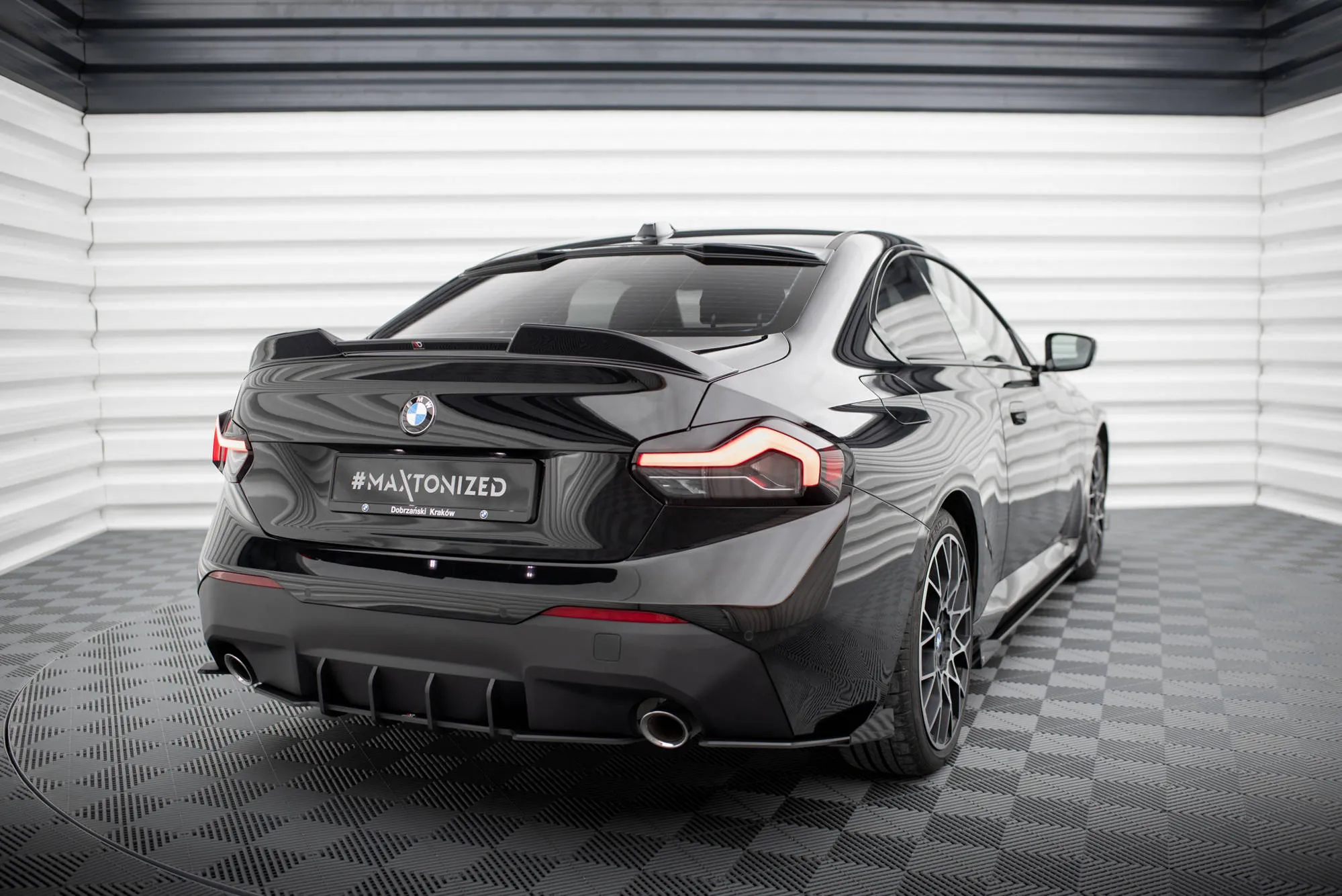 Baksplitter-flopper BMW 2 Coupe (G42) 2021 - > | Glossy Black Edition – bilde 2