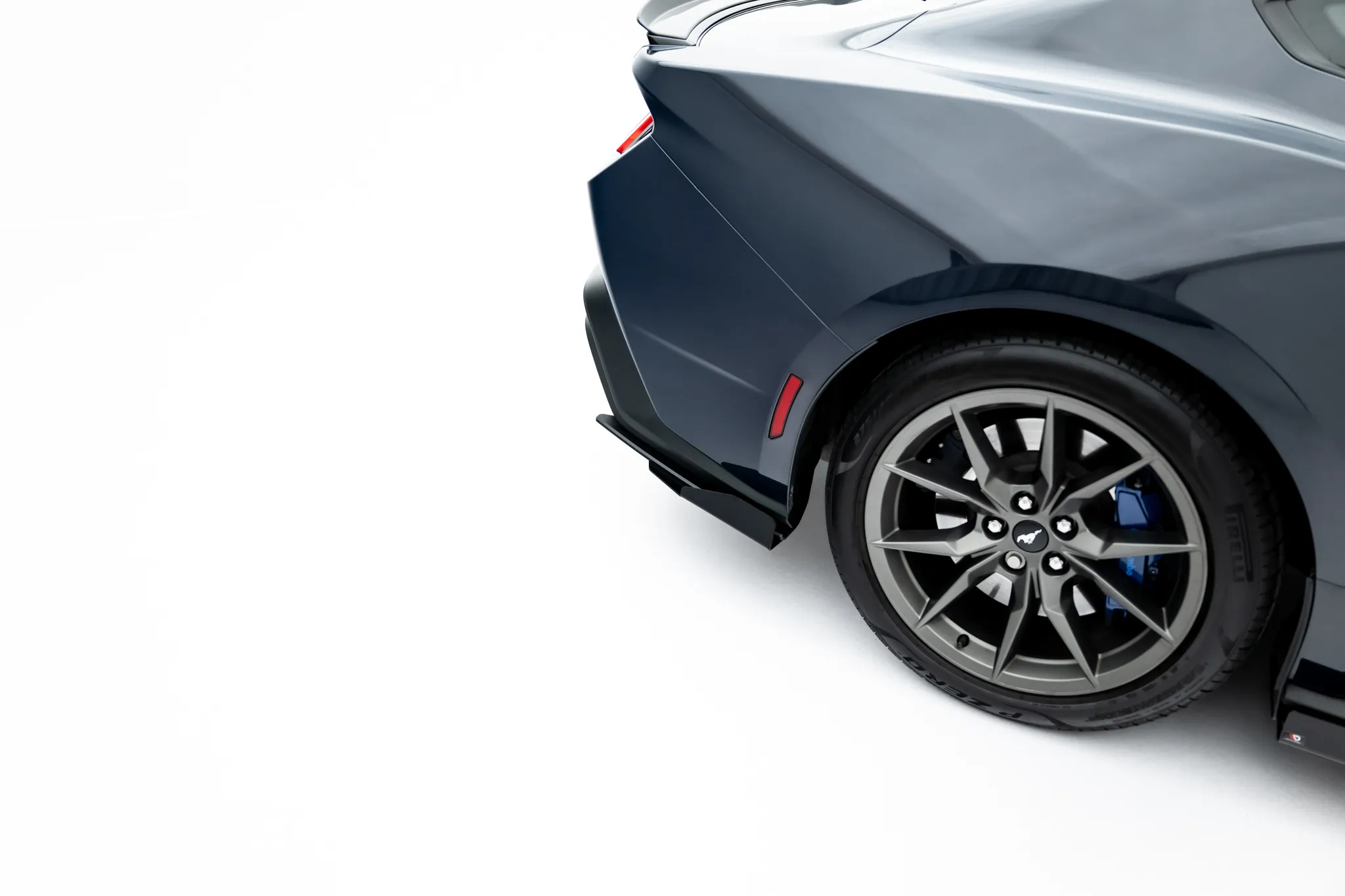 Baksplitter-flopper Ford Mustang (Mk7) 2023-2026 | Glossy Black Edition – bilde 3
