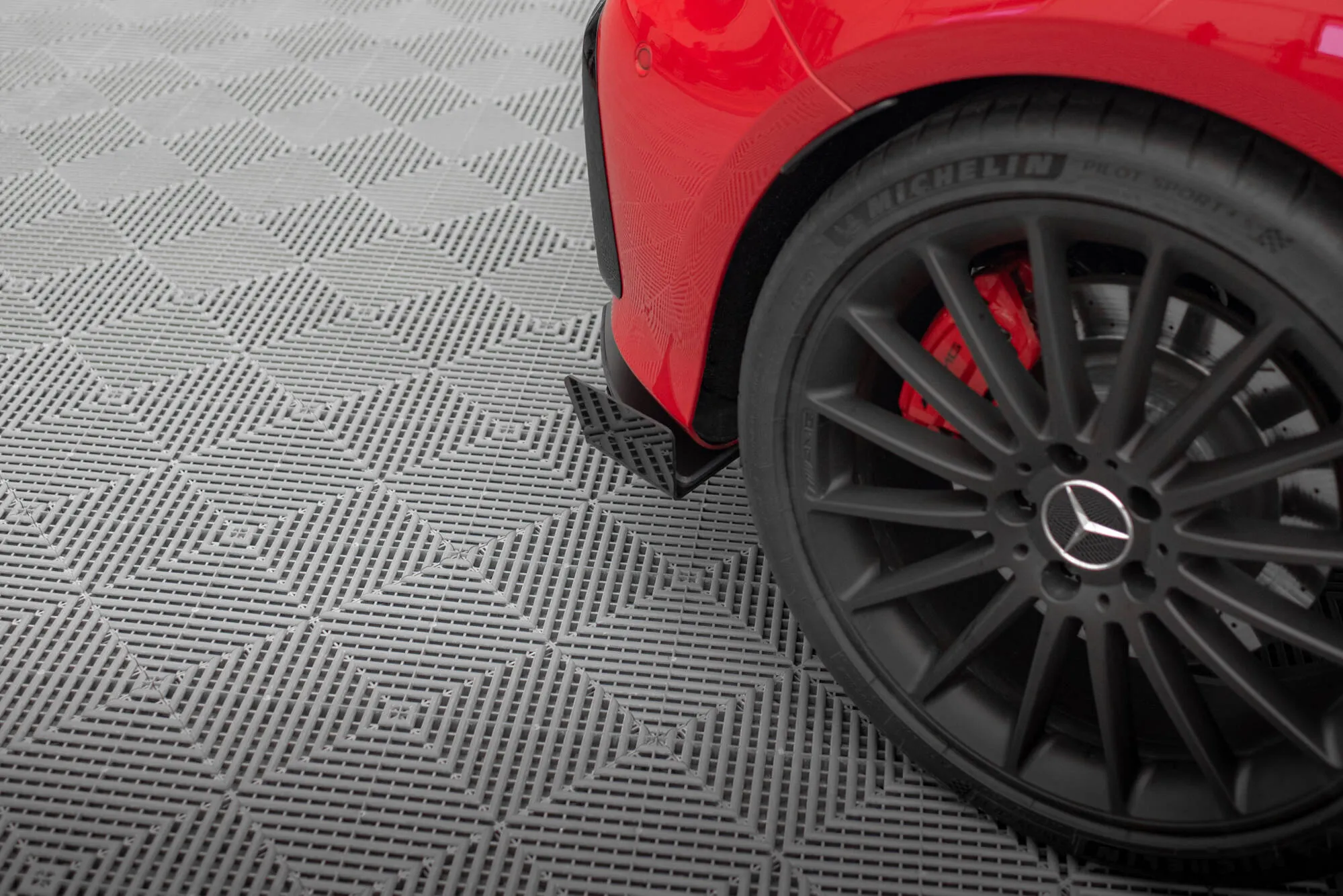 Baksplitter-flopper Mercedes-Benz A45 AMG Aero (W176) facelift 2015 - 2018 | Glossy Black Edition
