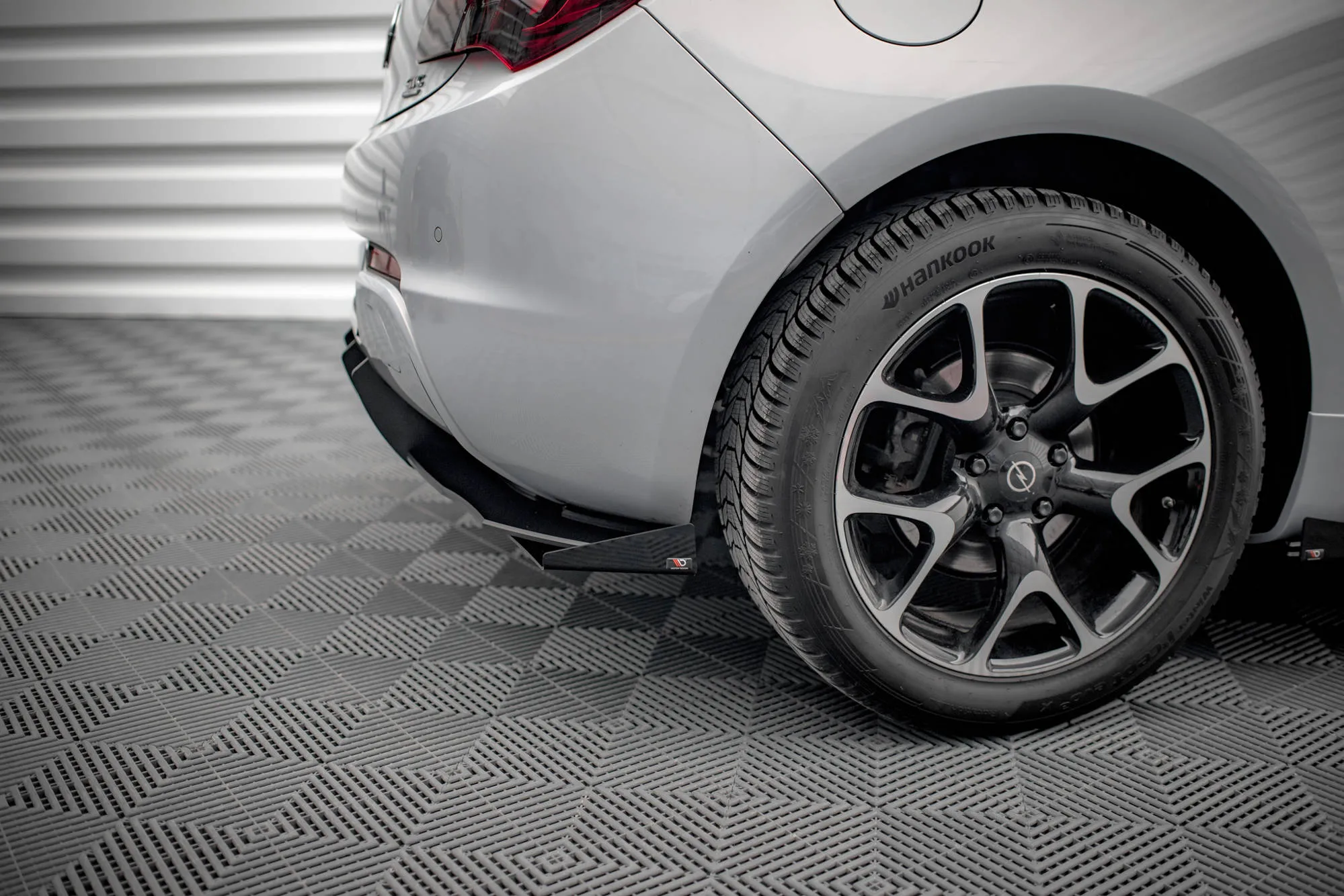 Baksplitter-flopper Opel Astra J Gtc OPC-Line 2011-2018 | Glossy Black Edition – bilde 4