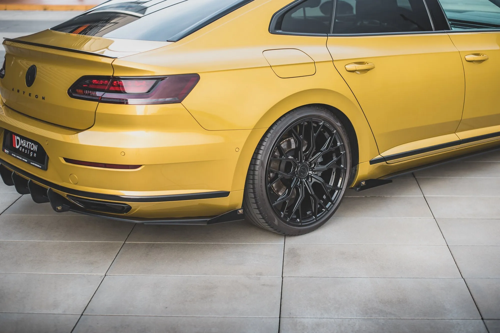 Baksplitter-flopper VW Arteon R-Line 2017 - 2020 | Glossy Black Edition