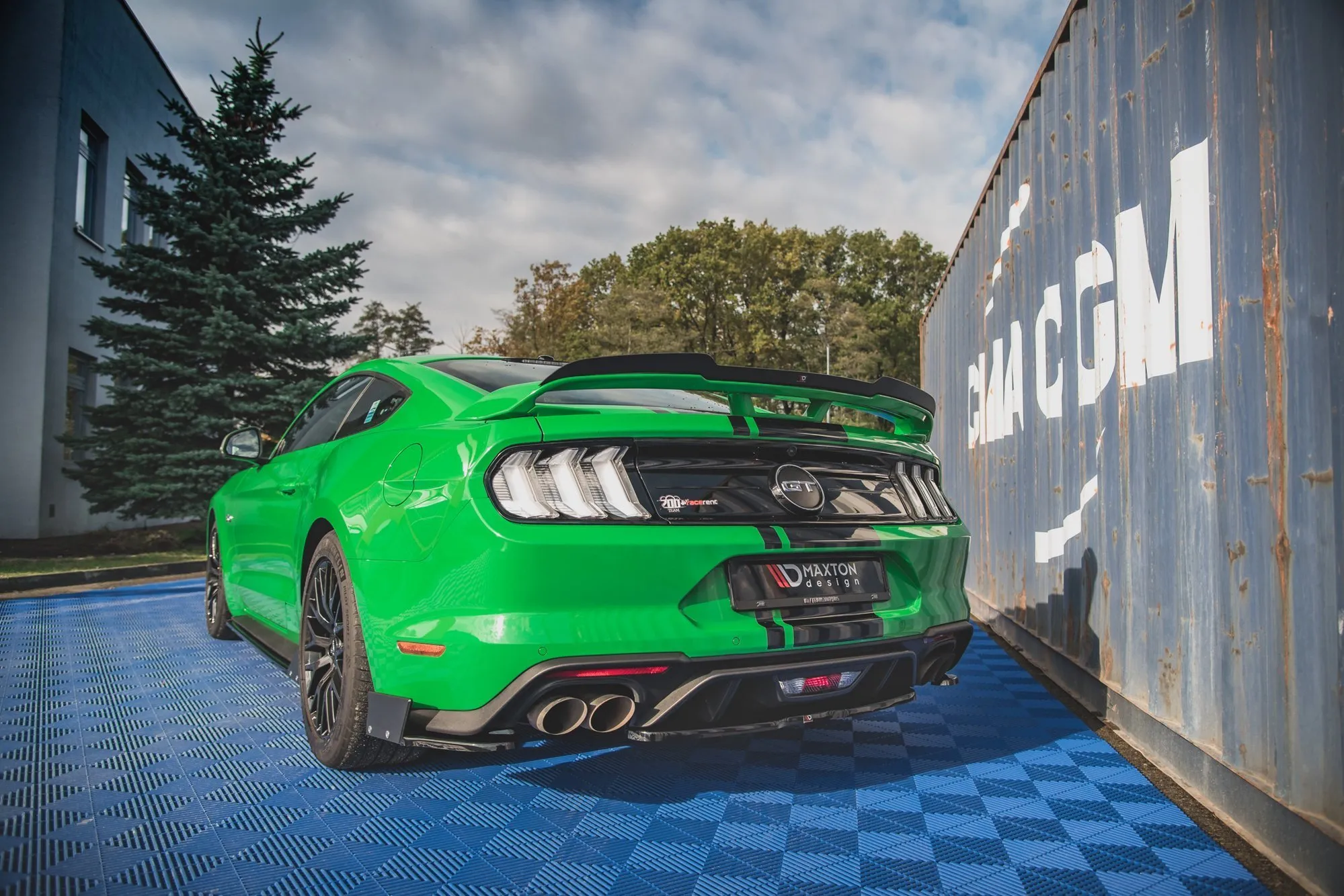 Baksplitter Ford Mustang GT mk6 2017-> facelift | Glossy Black Edition – bilde 3