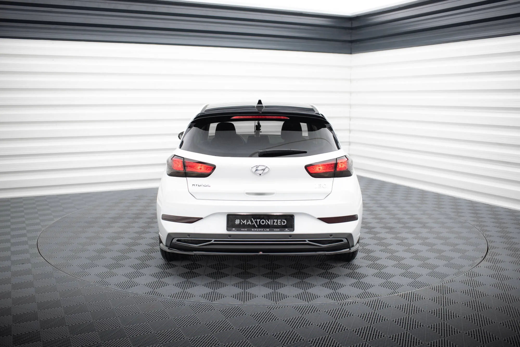 Baksplitter Hyundai I30 III Facelift 2020 -> | Glossy Black Edition – bilde 2