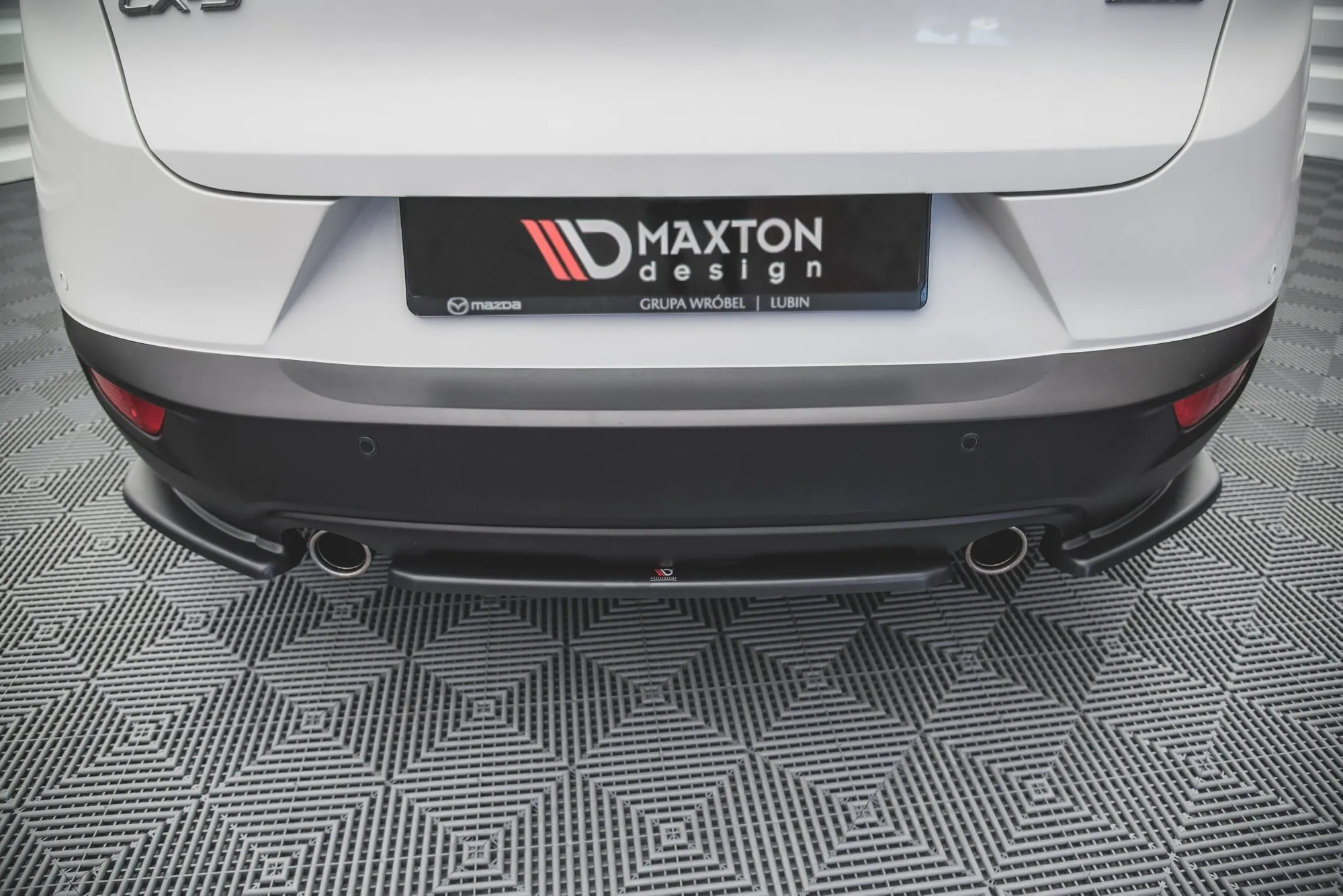 Baksplitter Mazda CX-3 2014 - 2023 | Glossy Black Edition – bilde 2