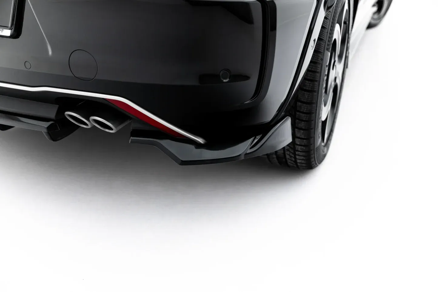Baksplitter med diffuser Alfa Romeo Junior I 2024 -> | Glossy Black Edition – bilde 5