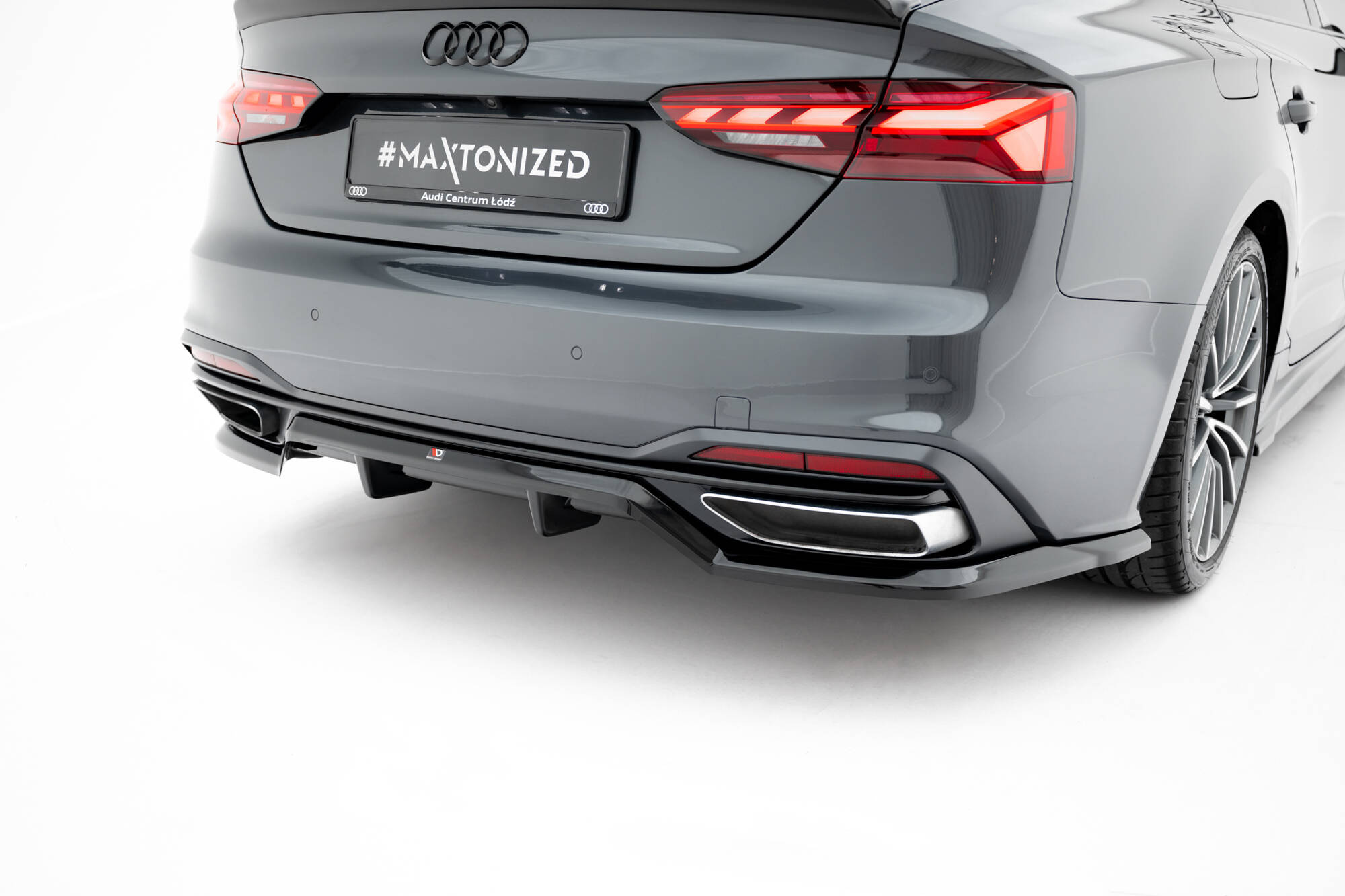 Baksplitter med diffuser Audi A5 (F5) Facelift 2019 - 2024 | Glossy Black Edition – bilde 2