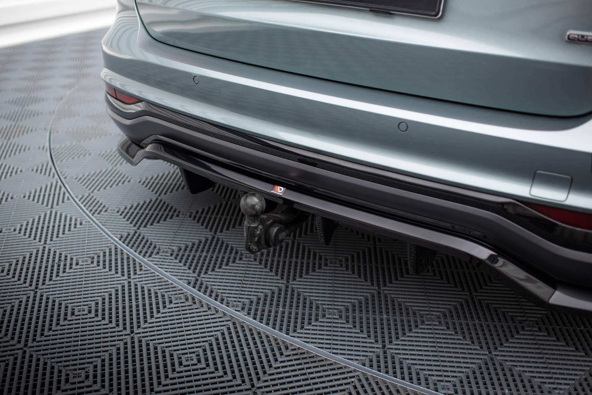 Baksplitter med diffuser Audi A6 Allroad (C8) 2019 - 2023  | Glossy Black Edition – bilde 2
