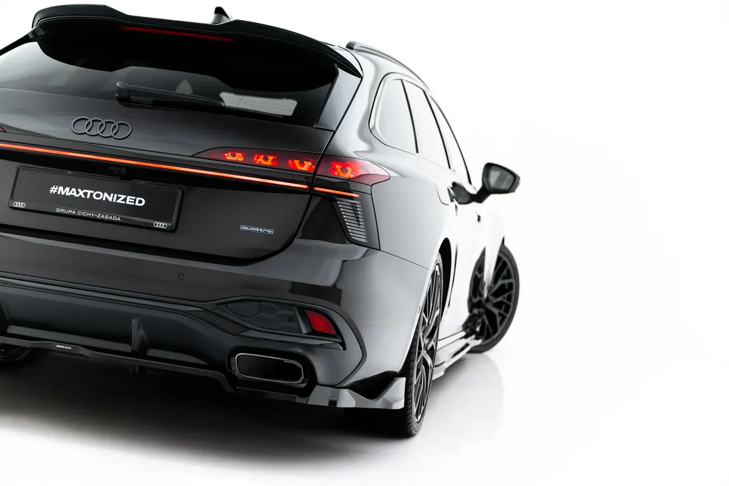 Baksplitter med diffuser Audi A6 S-Line (C9) 2025 -> | Glossy Black Edition V4 – bilde 2
