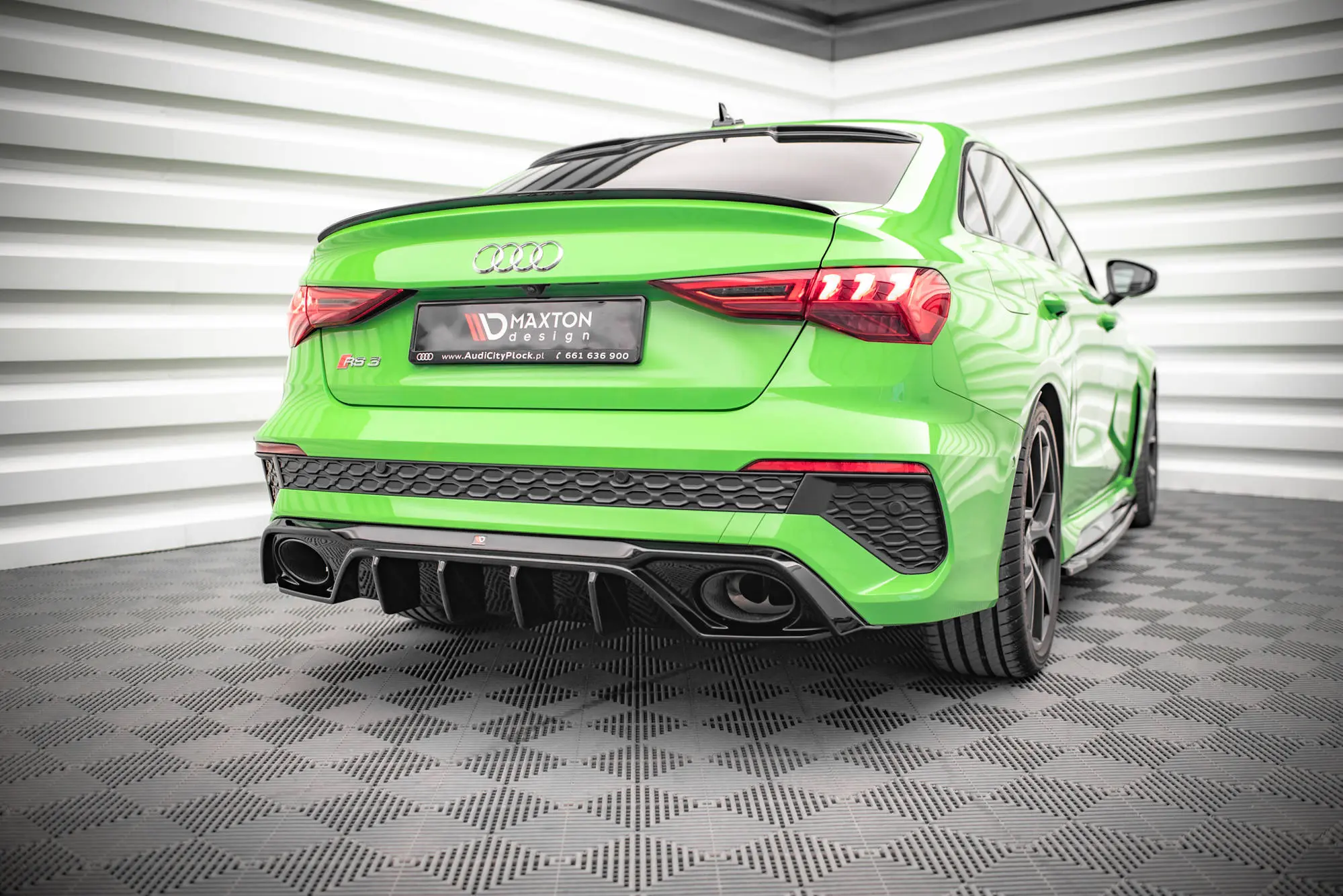 Baksplitter med diffuser Audi RS3 (8Y) 2020 - > | Glossy Black Edition – bilde 12