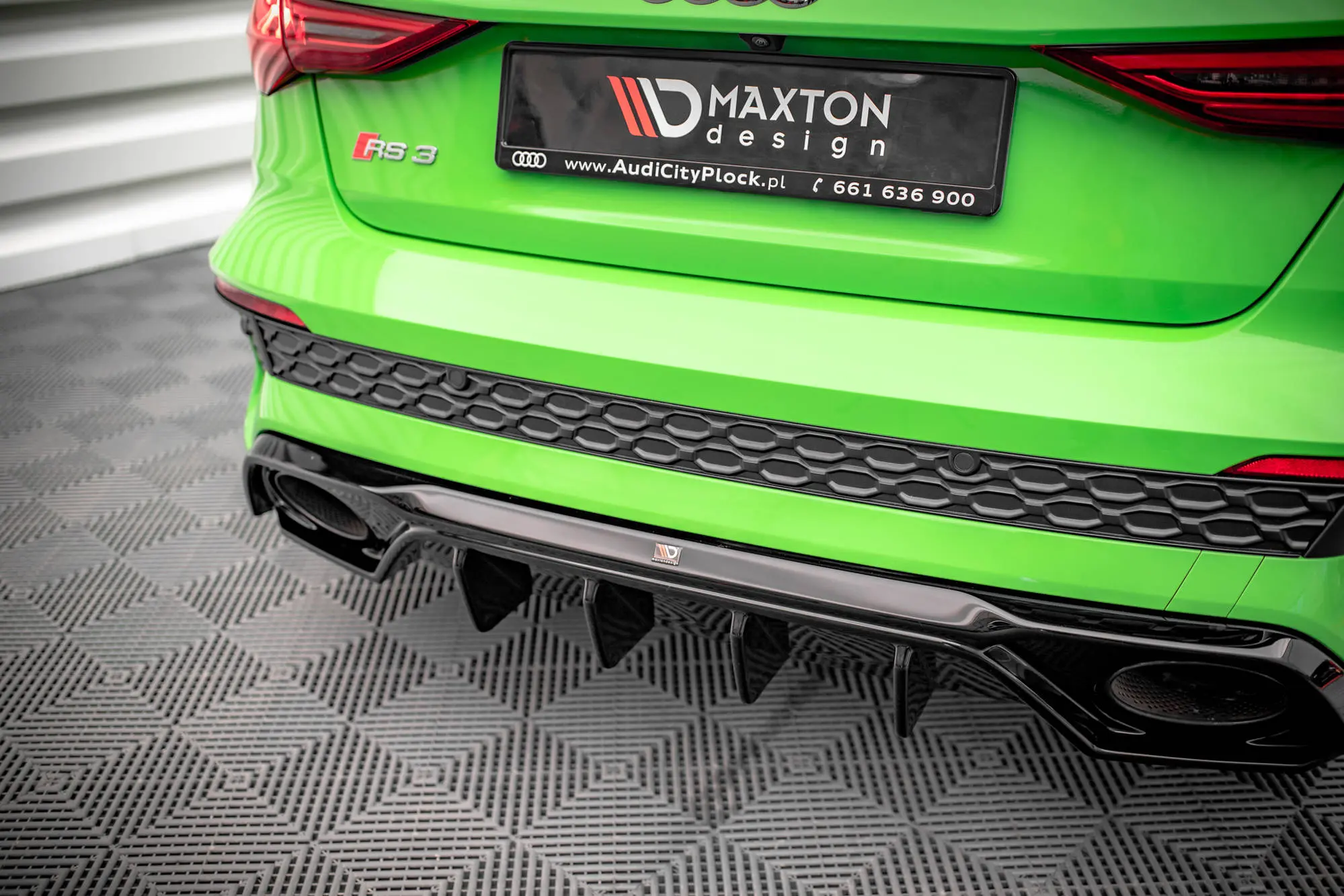 Baksplitter med diffuser Audi RS3 (8Y) 2020 - > | Glossy Black Edition – bilde 5