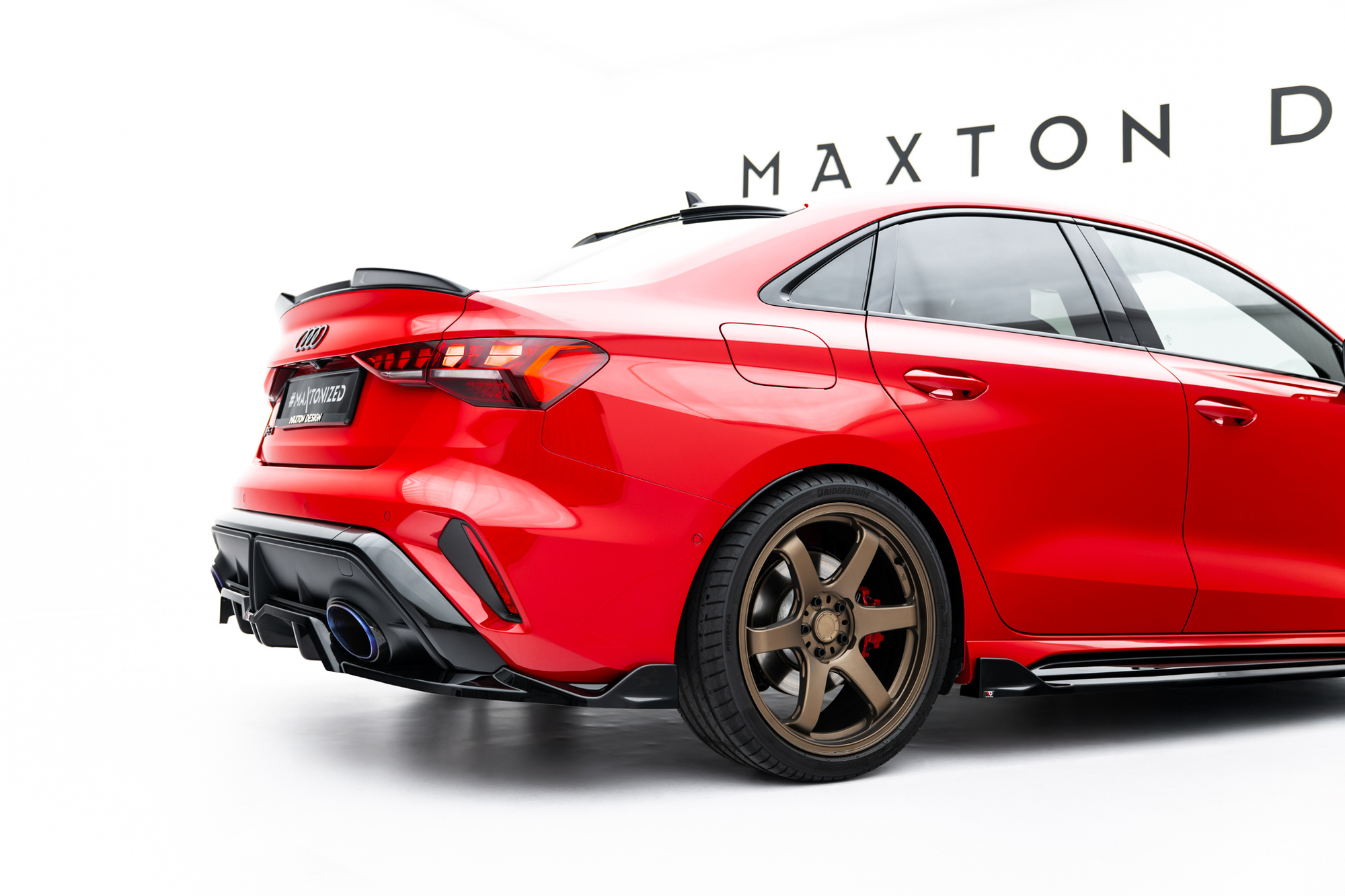 Baksplitter med diffuser Audi RS3 (8Y) Facelift 2024 -> | Glossy Black Edition V2 – bilde 2