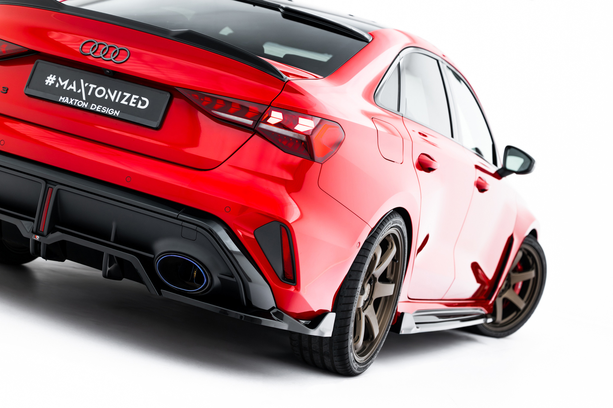 Baksplitter med diffuser Audi RS3 (8Y) Facelift 2024 -> | Glossy Black Edition V2 – bilde 3