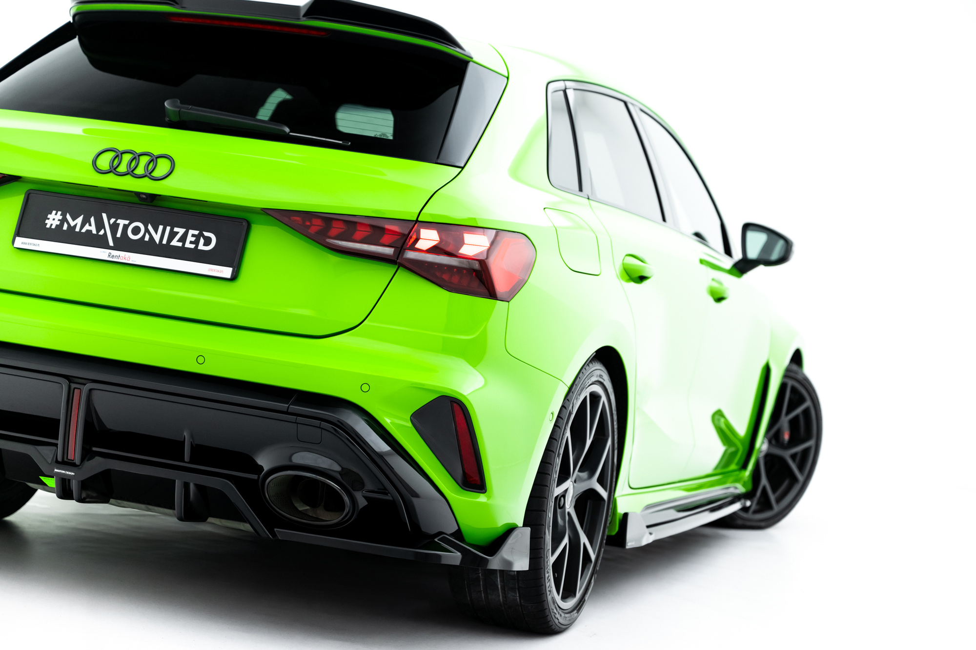 Baksplitter med diffuser Audi RS3 8Y Facelift 2024 -> | Glossy Black Edition V3 – bilde 5