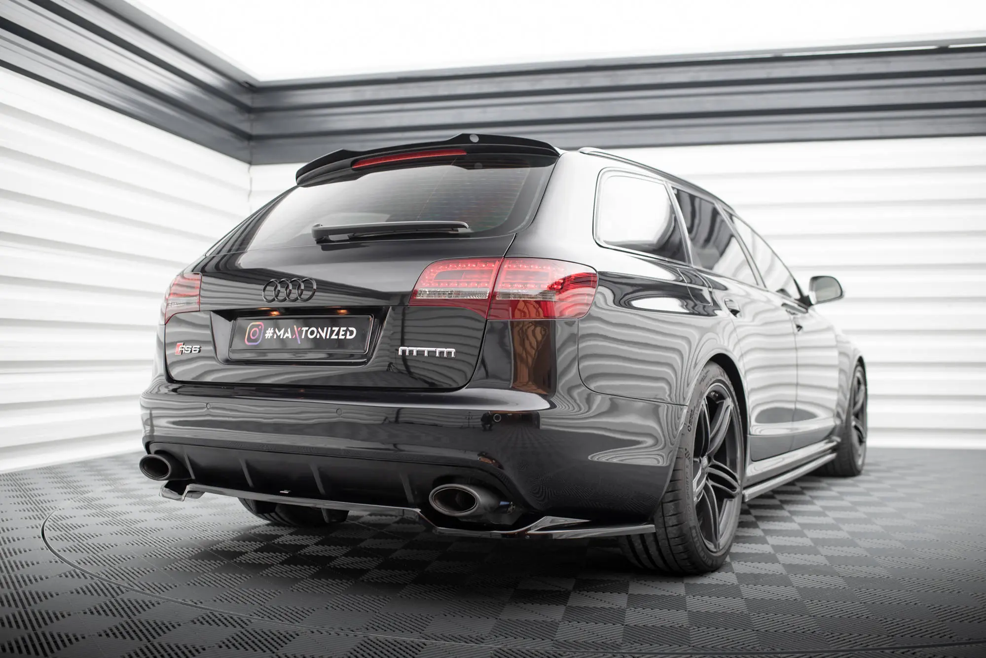 Baksplitter med diffuser Audi RS6 (C6) Avant 2007 - 2010 | Glossy Black Edition – bilde 3