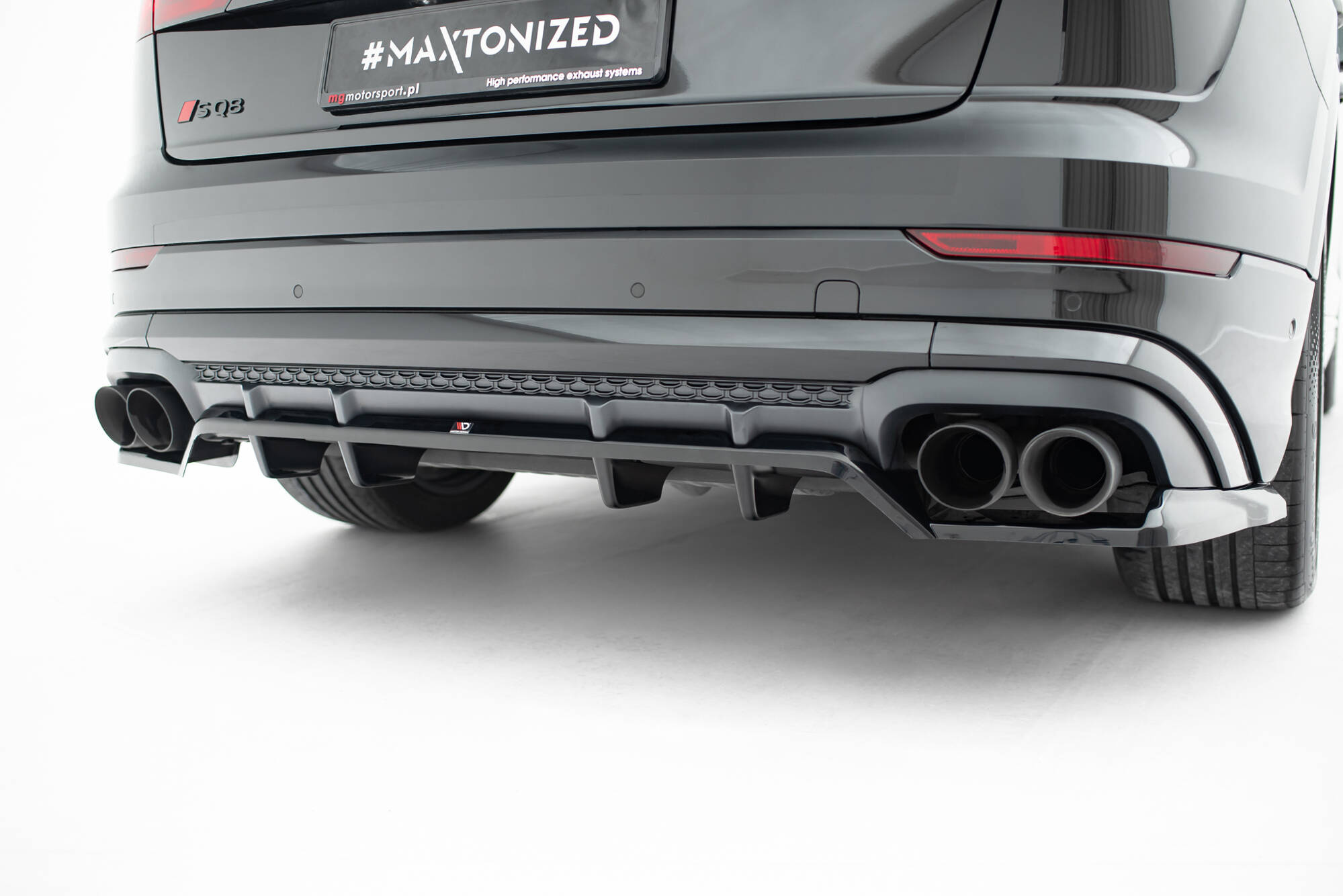 Baksplitter med diffuser Audi (SQ8/Q8) I Facelift 2023 - | Glossy Black Edition V2 – bilde 2