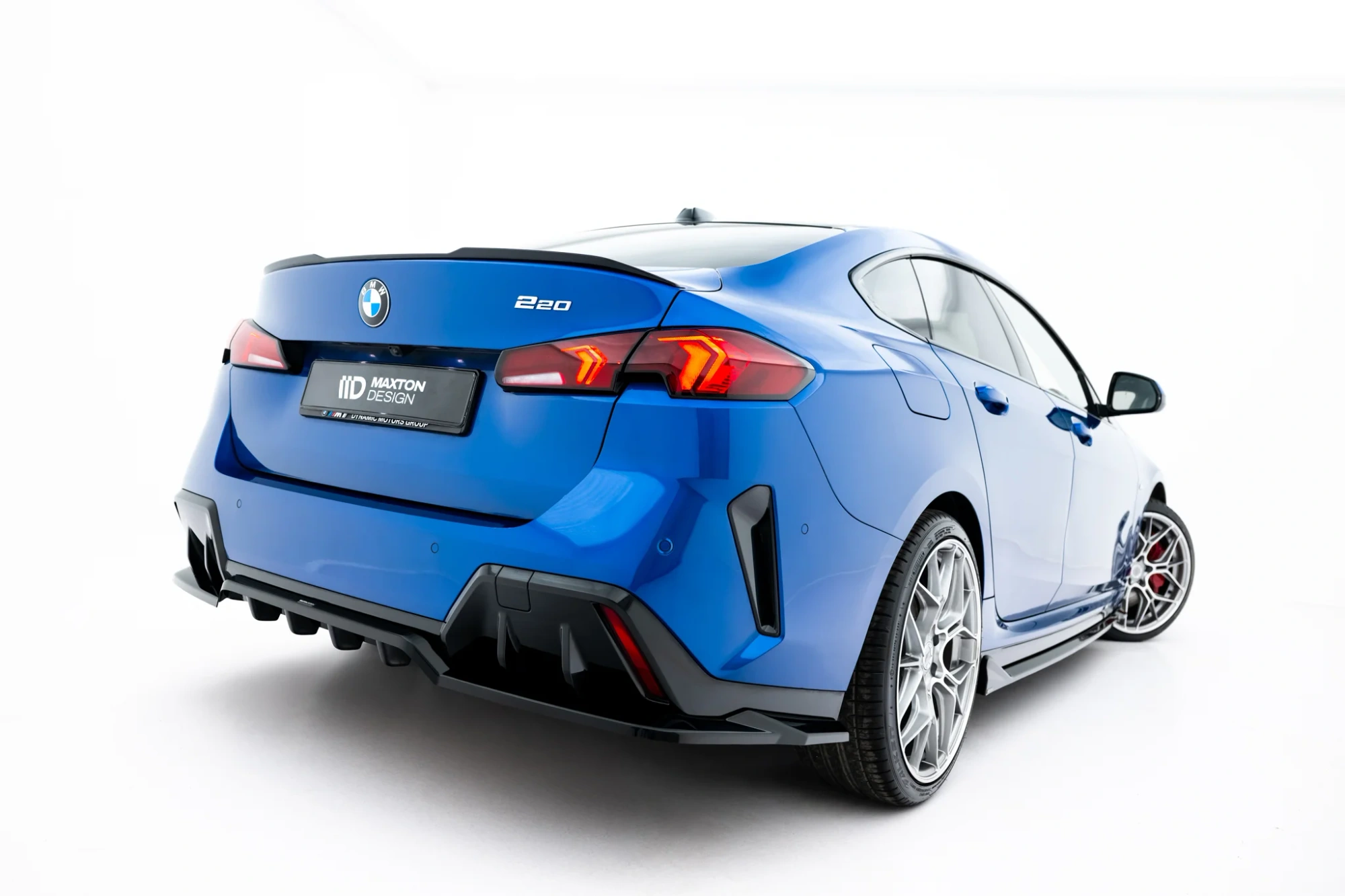 Baksplitter med diffuser BMW 2 M-Pack Gran Coupe (F74) 2024 ->  | Glossy Black Edition