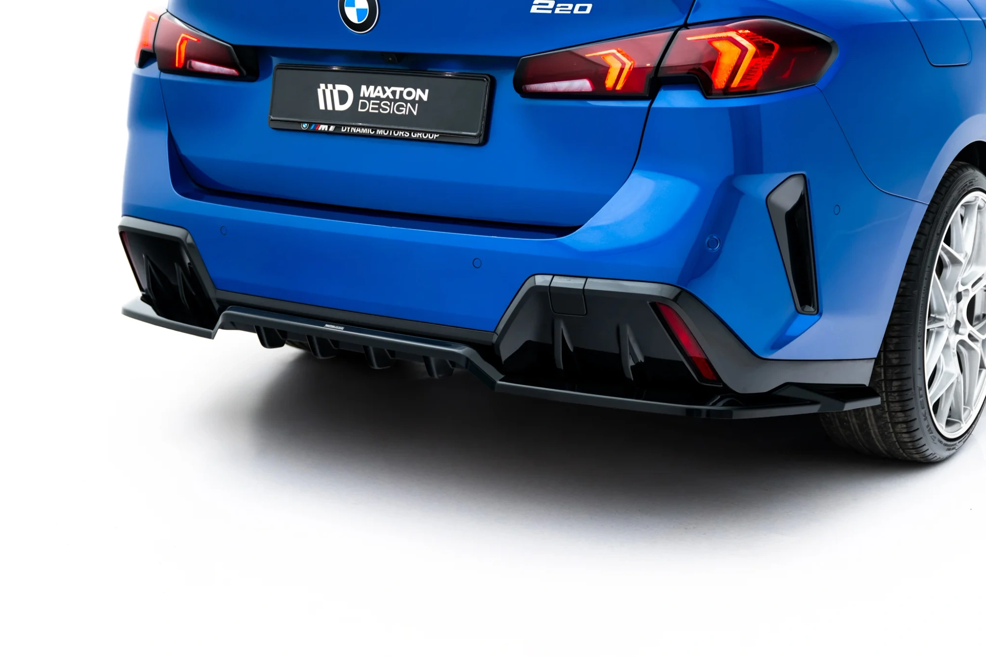 Baksplitter med diffuser BMW 2 M-Pack Gran Coupe (F74) 2024 ->  | Glossy Black Edition – bilde 4