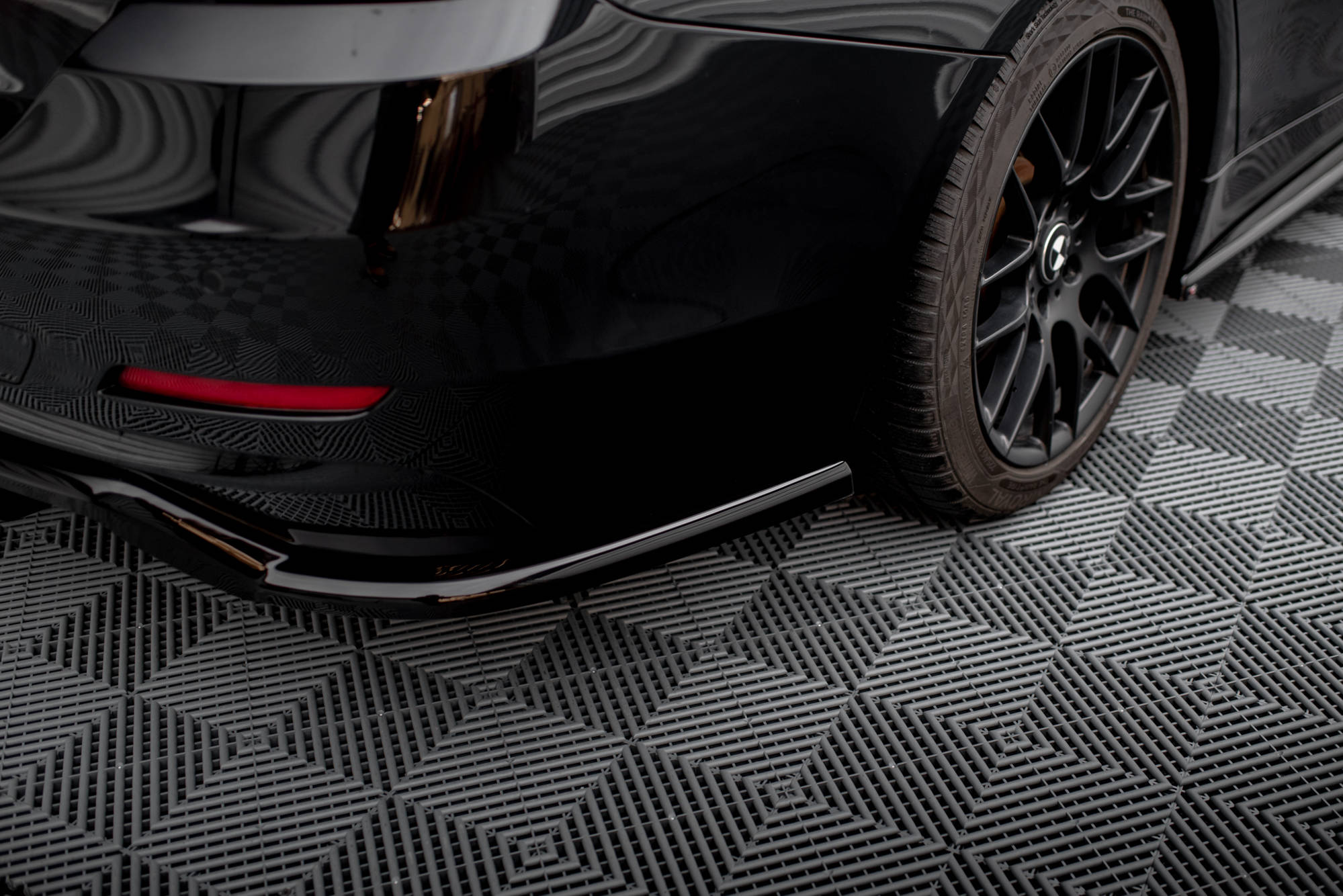 Baksplitter med diffuser BMW 4 Gran Coupe (F36) 2014-2017 | Glossy Black Edition – bilde 4