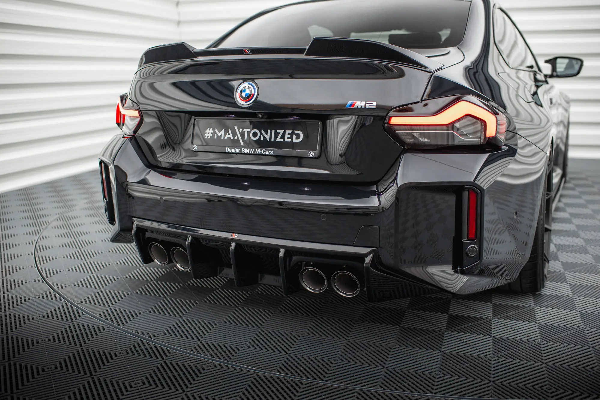 Baksplitter med diffuser BMW M2 (G87) 2023 -> | V.1 Glossy Black Edition – bilde 8