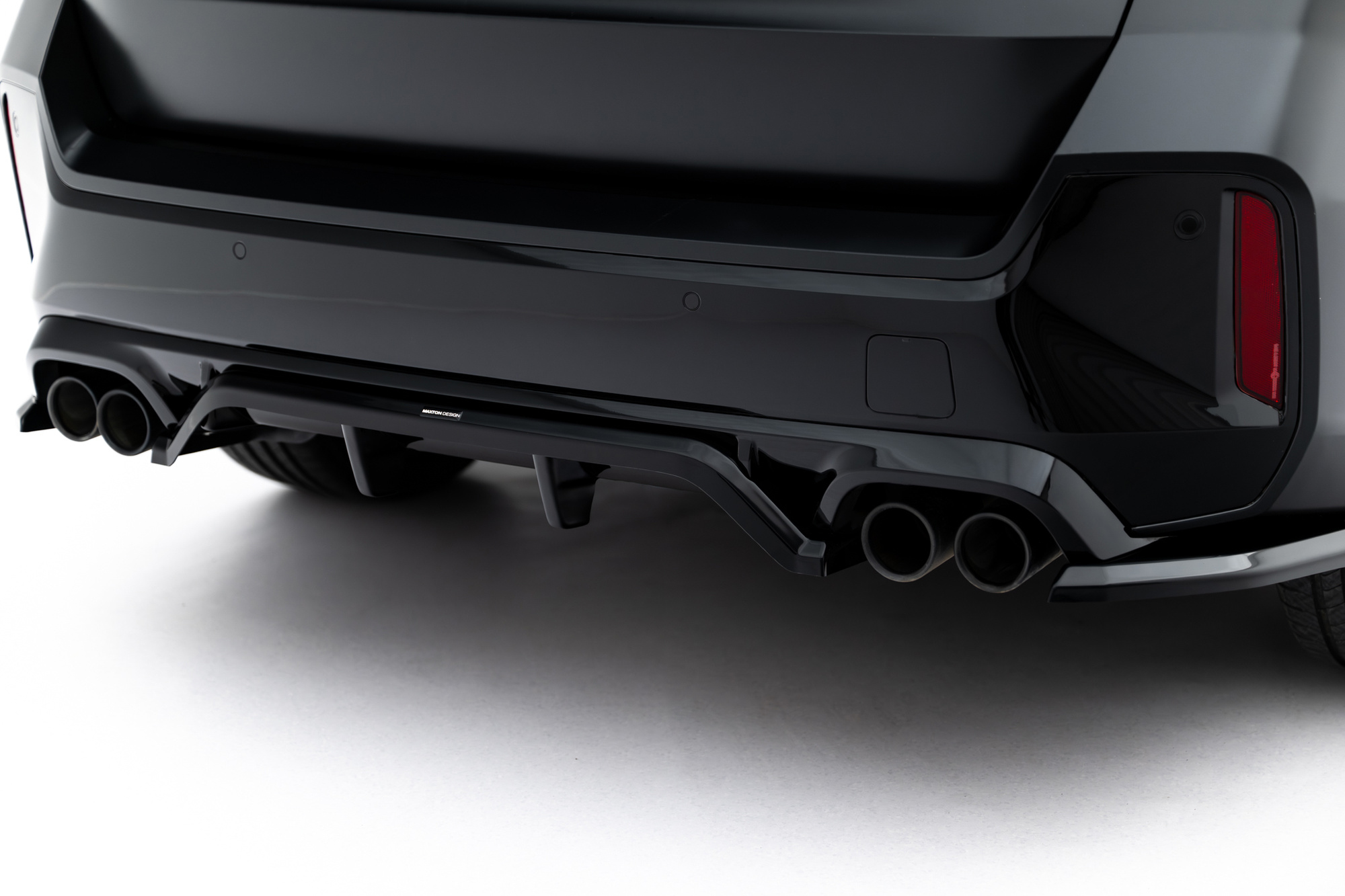 Baksplitter med diffuser BMW X1 M35i (U11) 2022 ->  | Glossy Black Edition – bilde 5