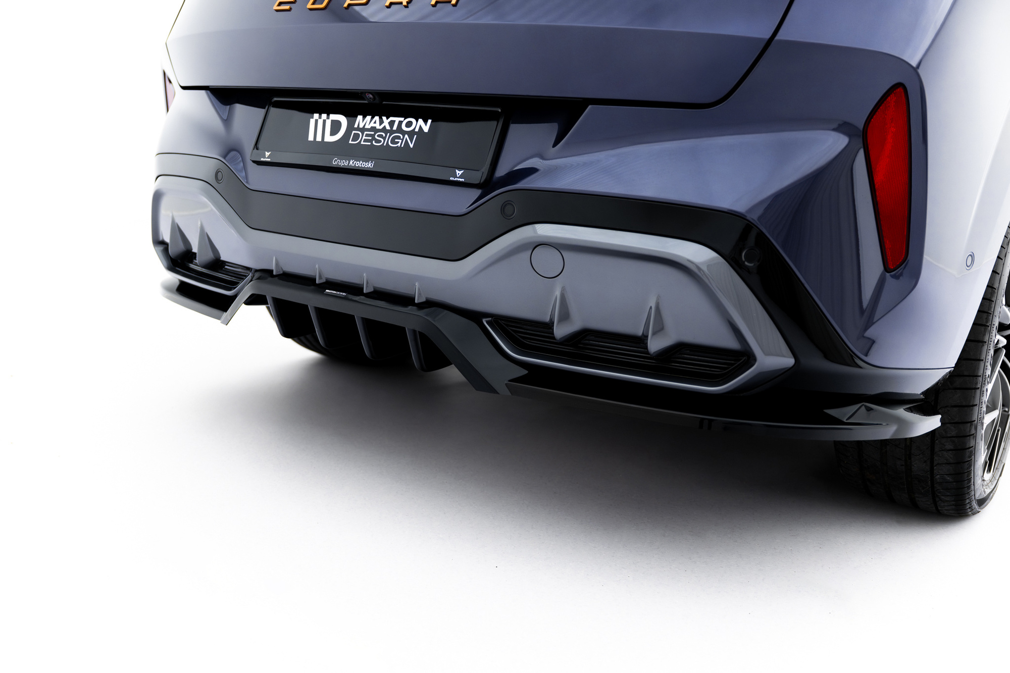 Baksplitter med diffuser BMW X2 / iX2 (U10) M-Pack 2023 -> | Glossy Black Edition V2 – bilde 2