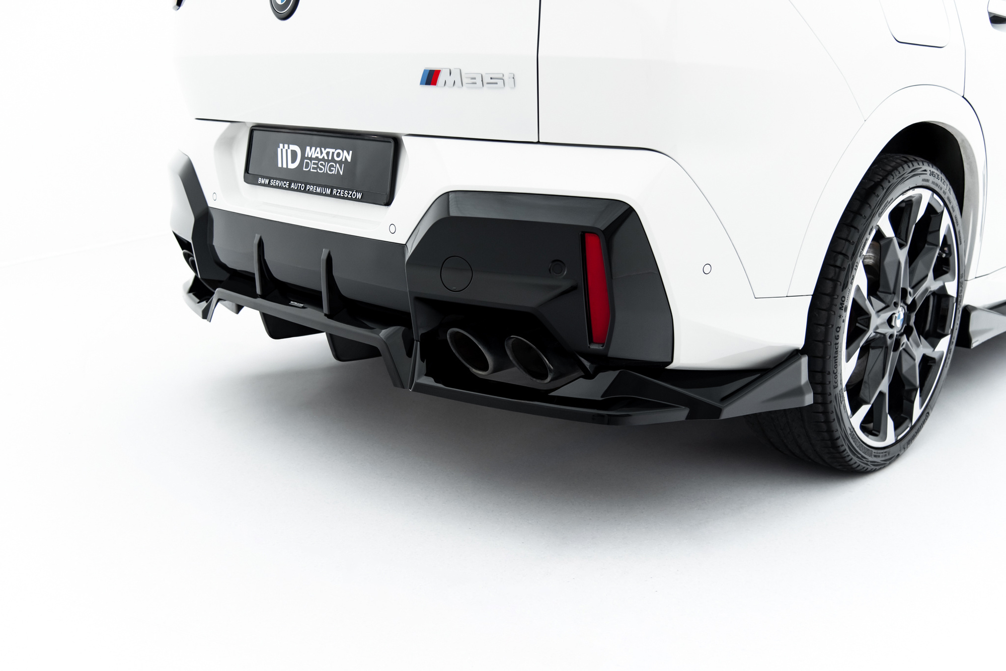 Baksplitter med diffuser BMW X2 M35i (U10) 2023 ->  | Glossy Black Edition – bilde 2