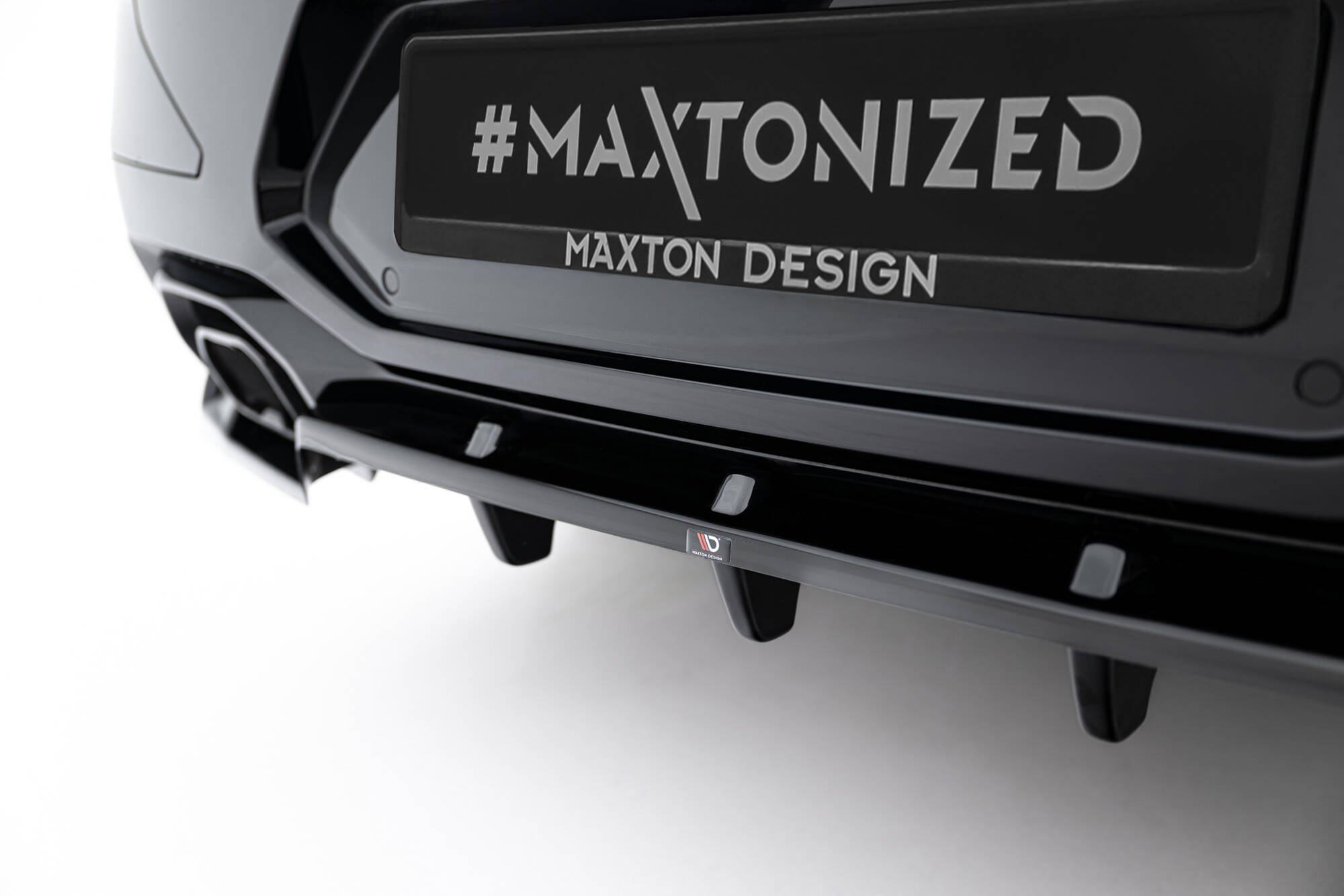 Baksplitter med diffuser BMW X4 M-Pack (G02) Facelift 2021 -> | Glossy Black Edition V2 – bilde 3
