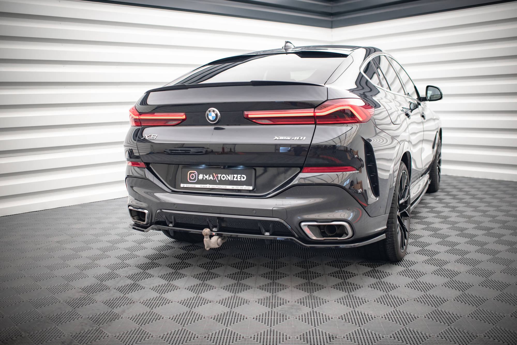 Baksplitter med diffuser BMW X6 M-Pack (G06) 2019 - 2023 | Glossy Black Edition V3 – bilde 2