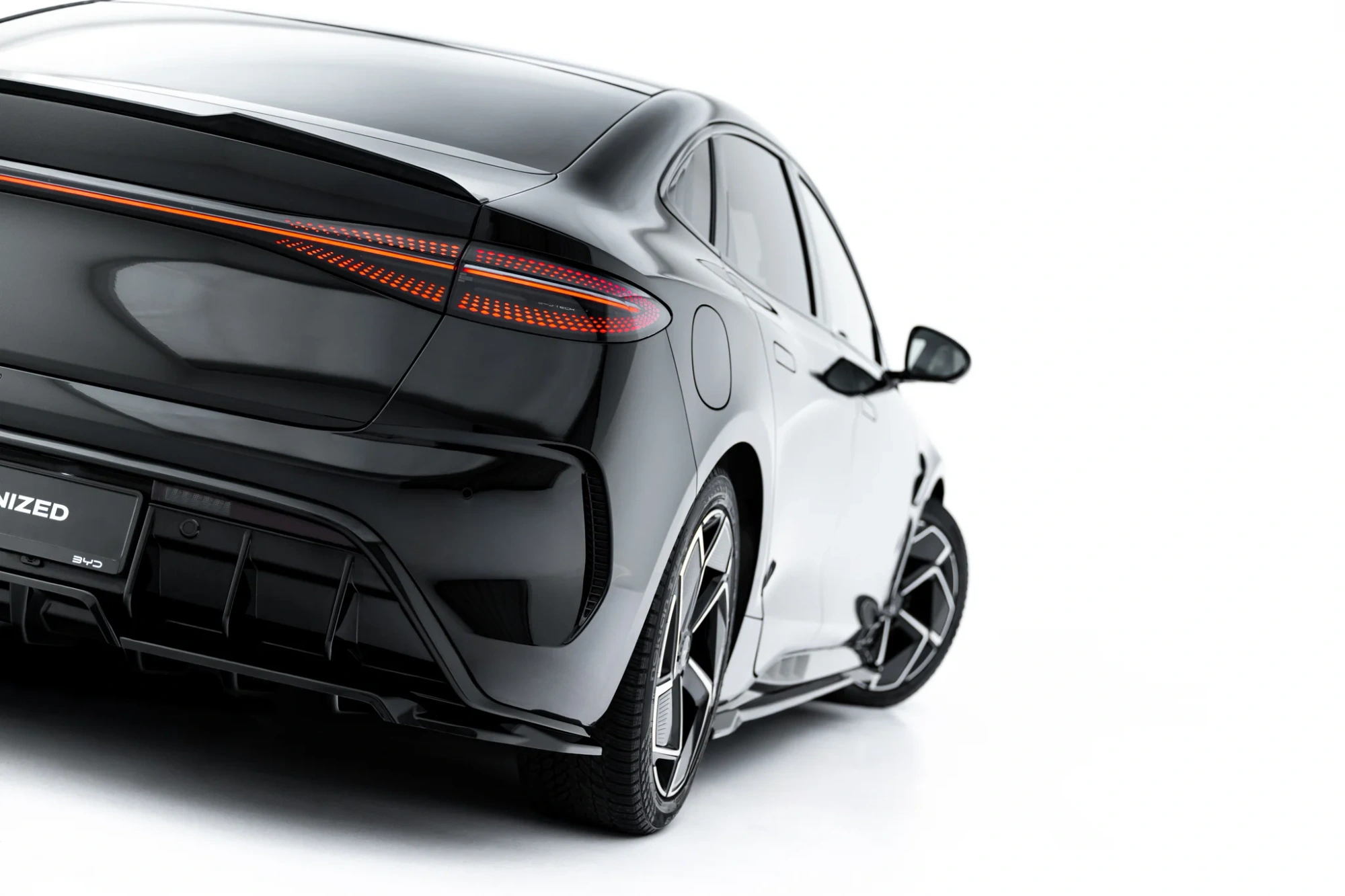 Baksplitter med diffuser BYD Seal I 2022 ->  | Glossy Black Edition – bilde 2