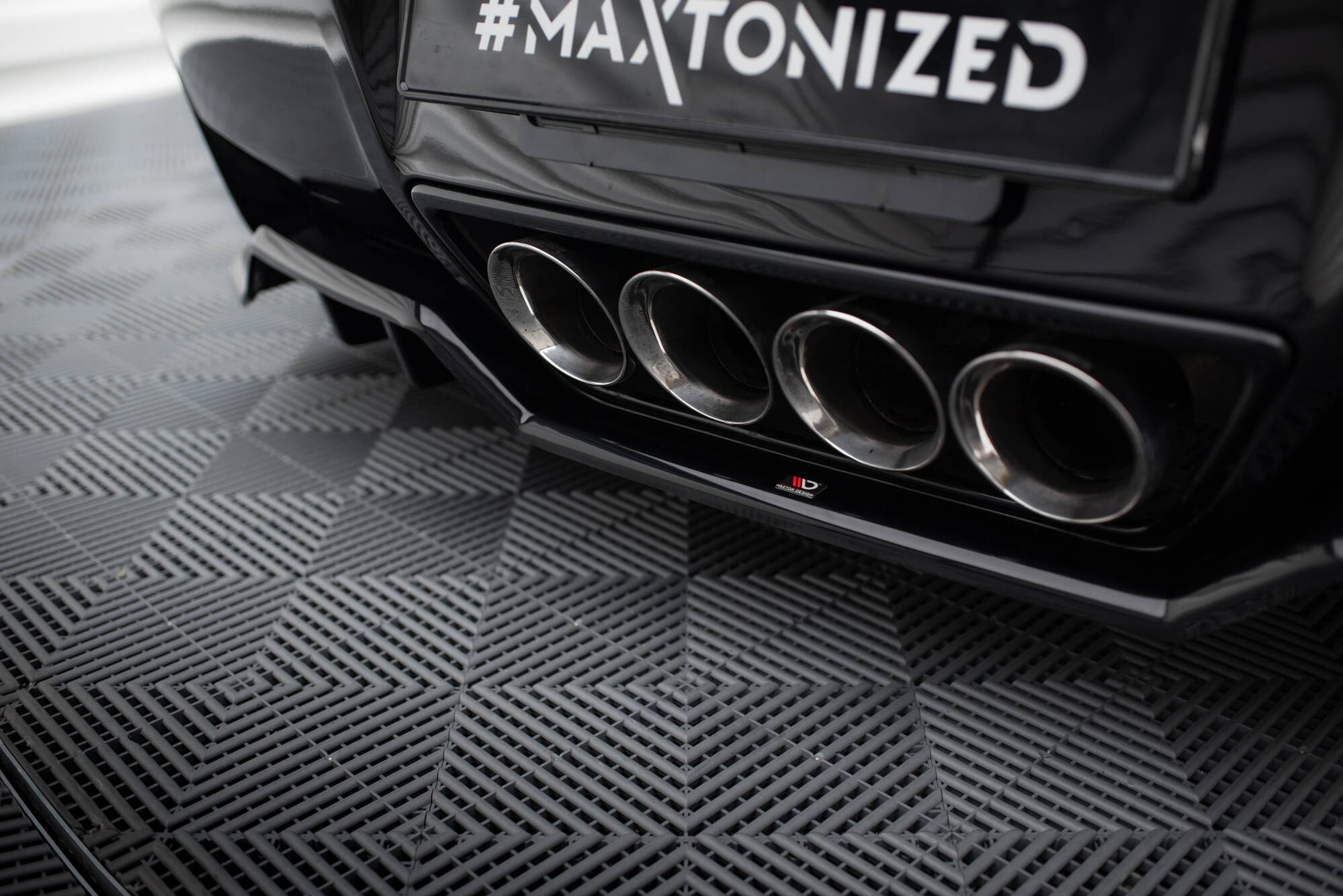 Baksplitter med diffuser Chevrolet Corvette Stingray (C7) 2013 - 2019 | Glossy Black Edition – bilde 4