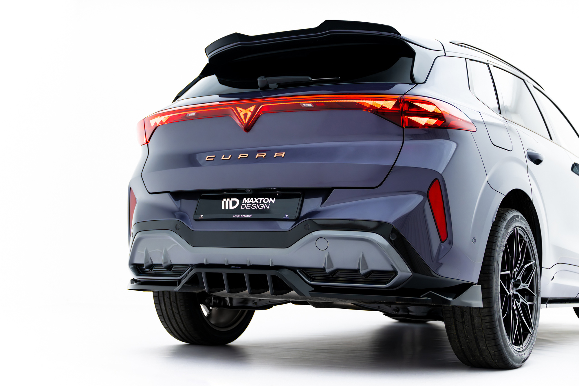 Baksplitter med diffuser Cupra Terramar I 2024 ->  | Glossy Black Edition V1 – bilde 9