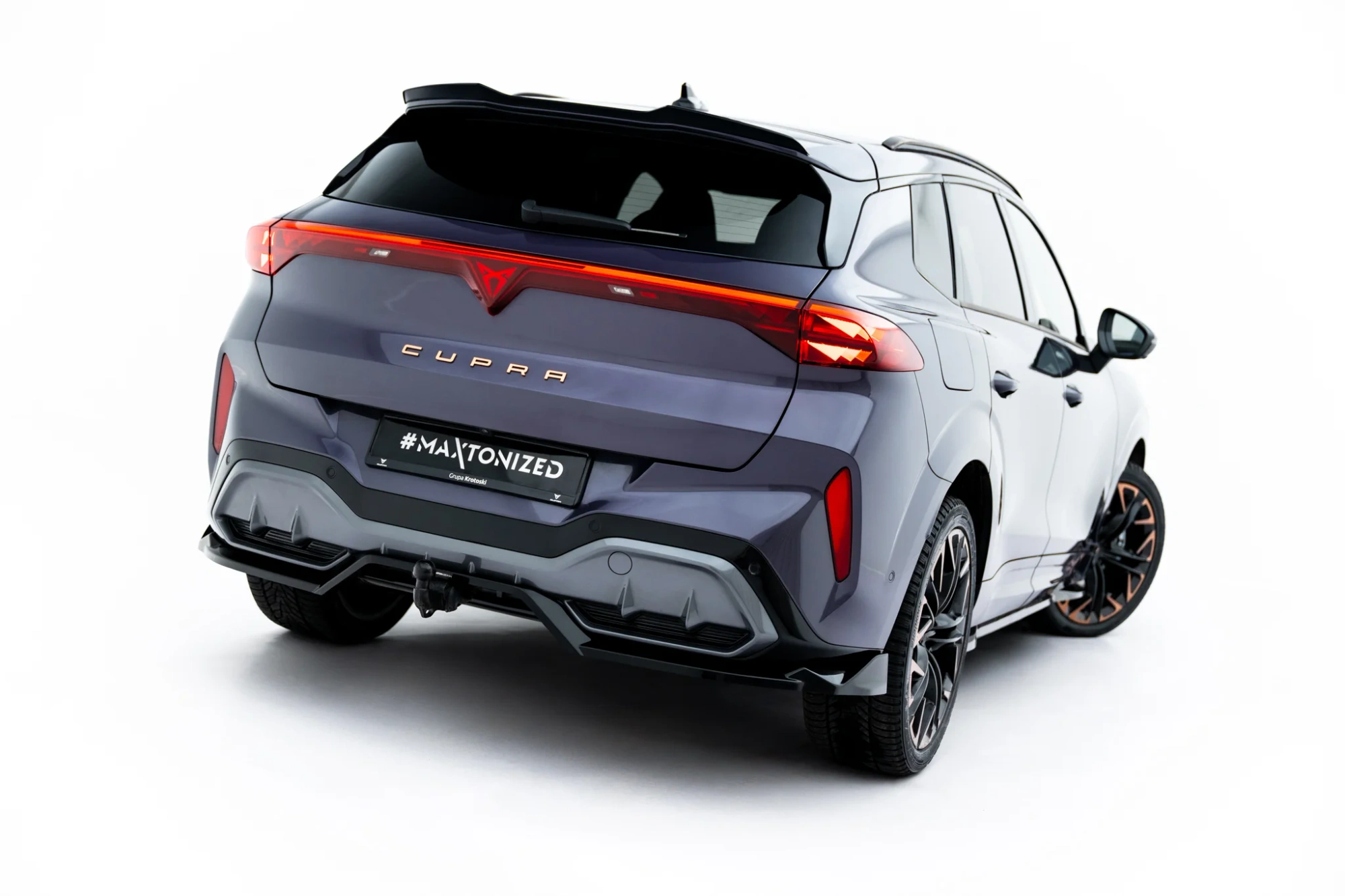 Baksplitter med diffuser Cupra Terramar I 2024 ->  | Glossy Black Edition V3 – bilde 2
