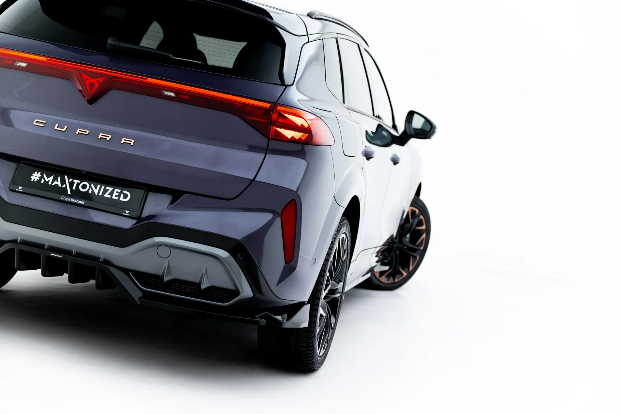 Baksplitter med diffuser Cupra Terramar I 2024 ->  | Glossy Black Edition V3 – bilde 5