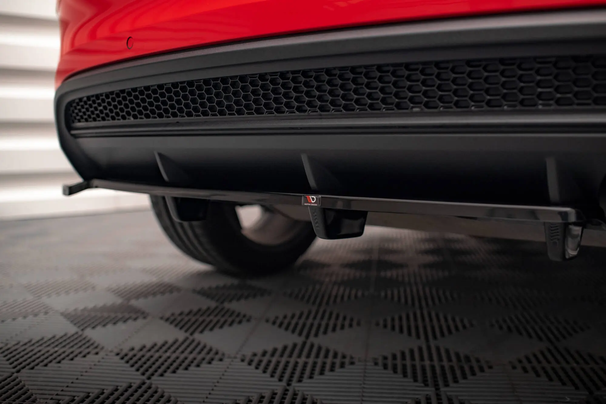 Baksplitter med diffuser Fiat 500X Sport Facelift 2018 - 2024 | Glossy Black Edition – bilde 4