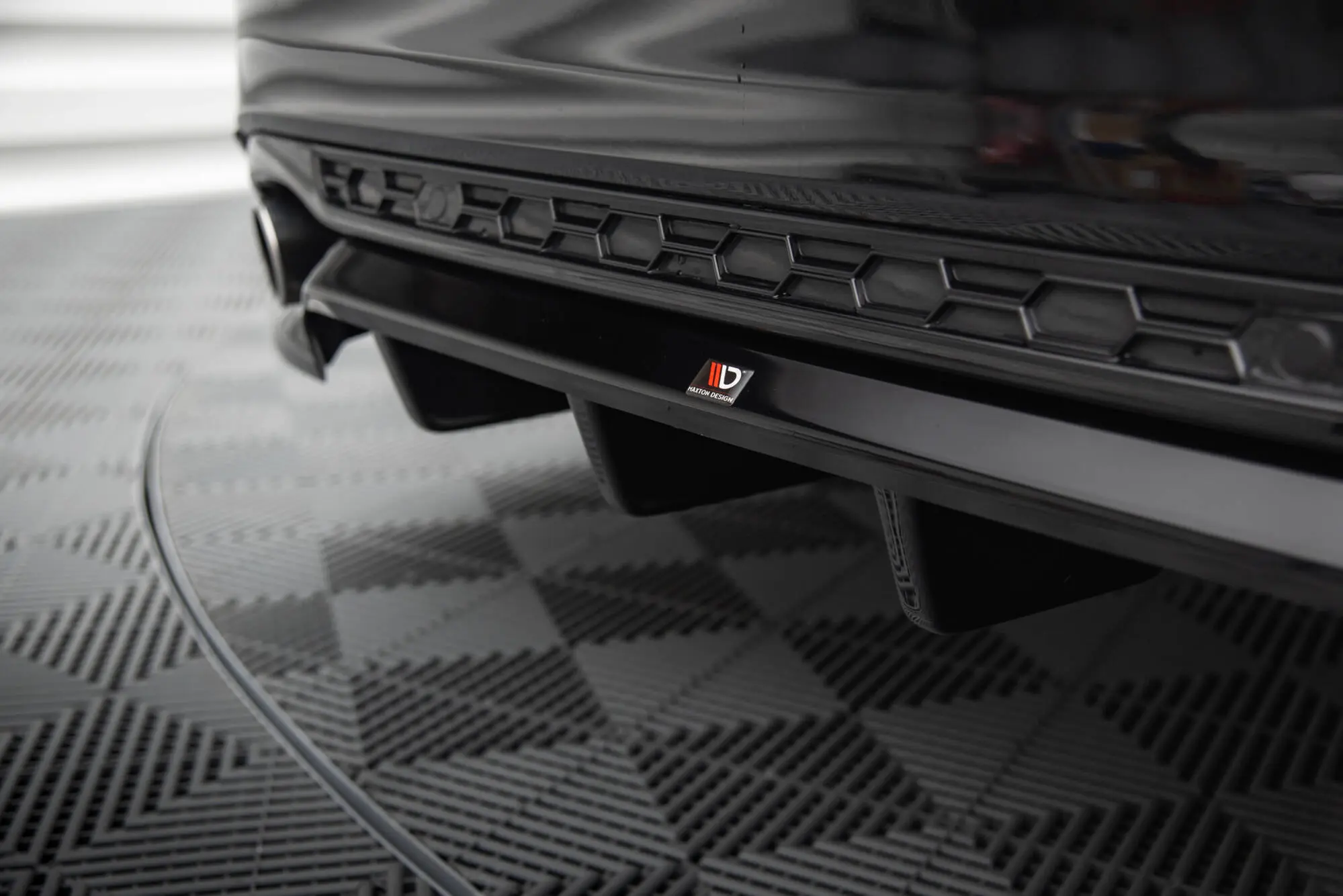 Baksplitter med diffuser Ford Mondeo ST-Line mk4 facelift 2010 - 2014 | Glossy Black Edition