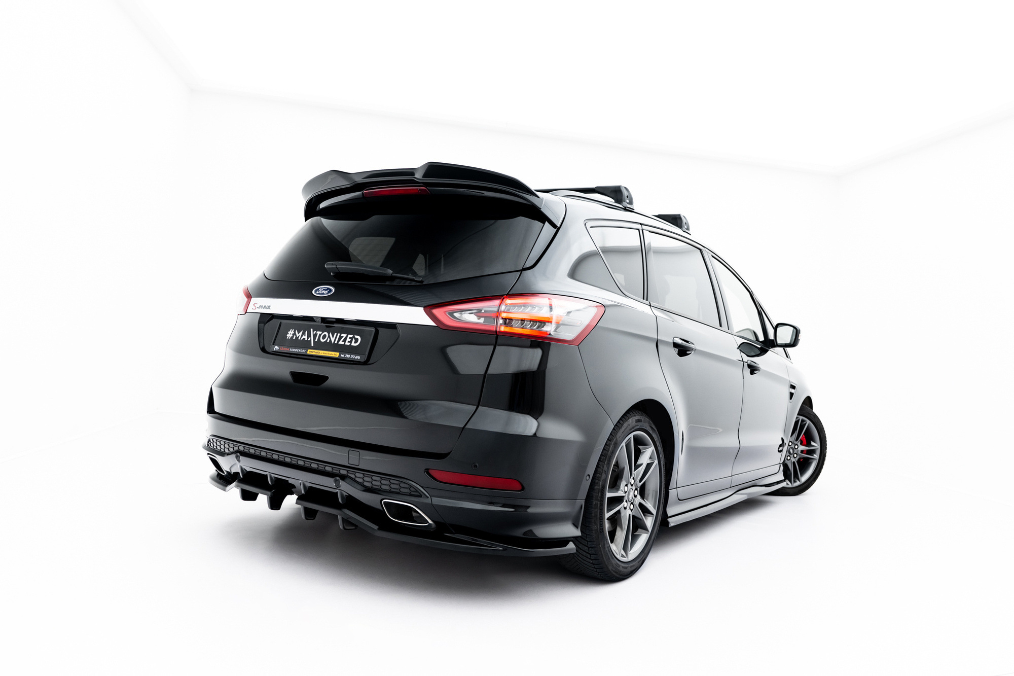Baksplitter med diffuser Ford S-Max II Facelift 2019 - 2023 | Glossy Black Edition – bilde 3
