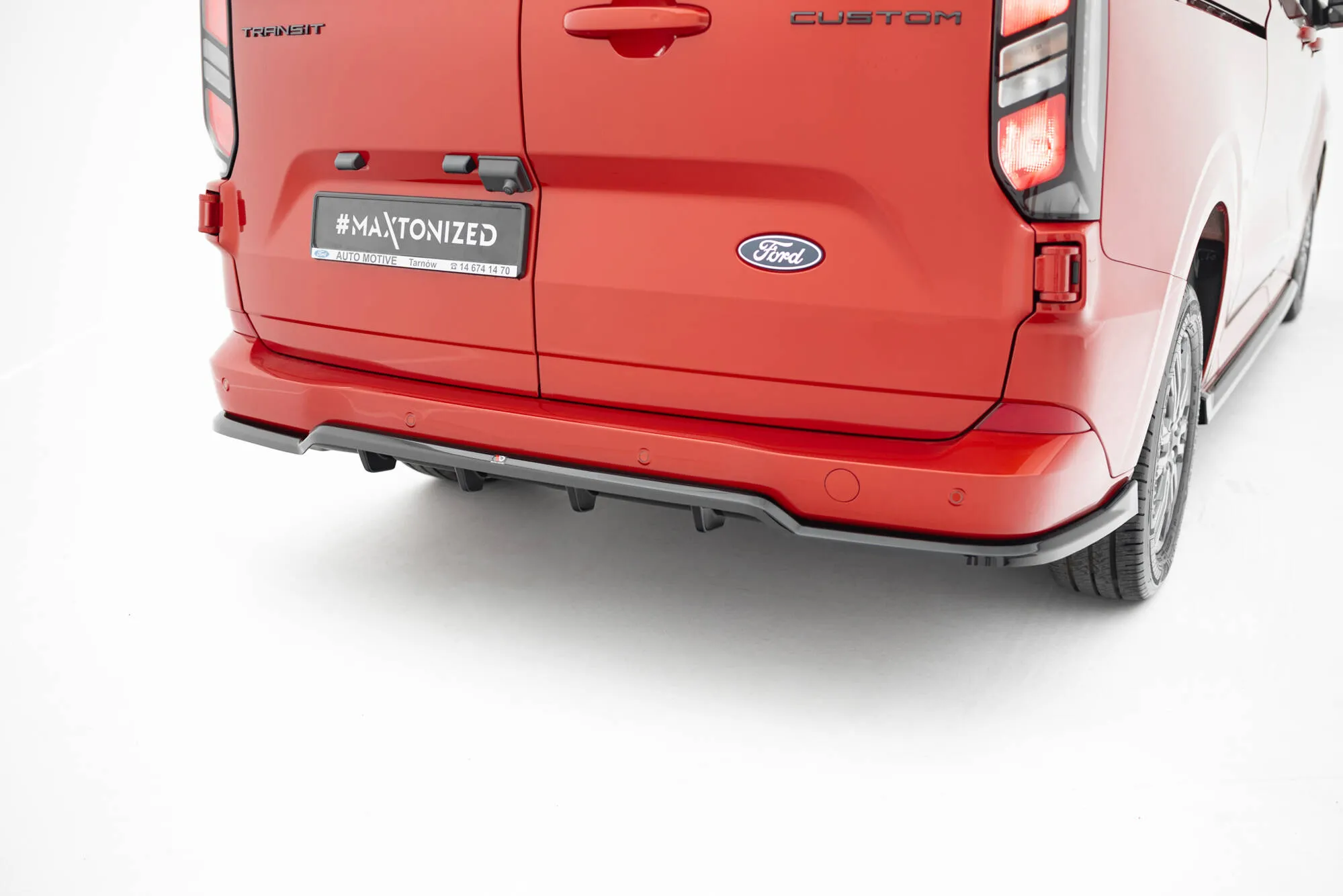 Baksplitter med diffuser Ford Transit Custom II 2023 -> | Glossy Black Edition – bilde 3