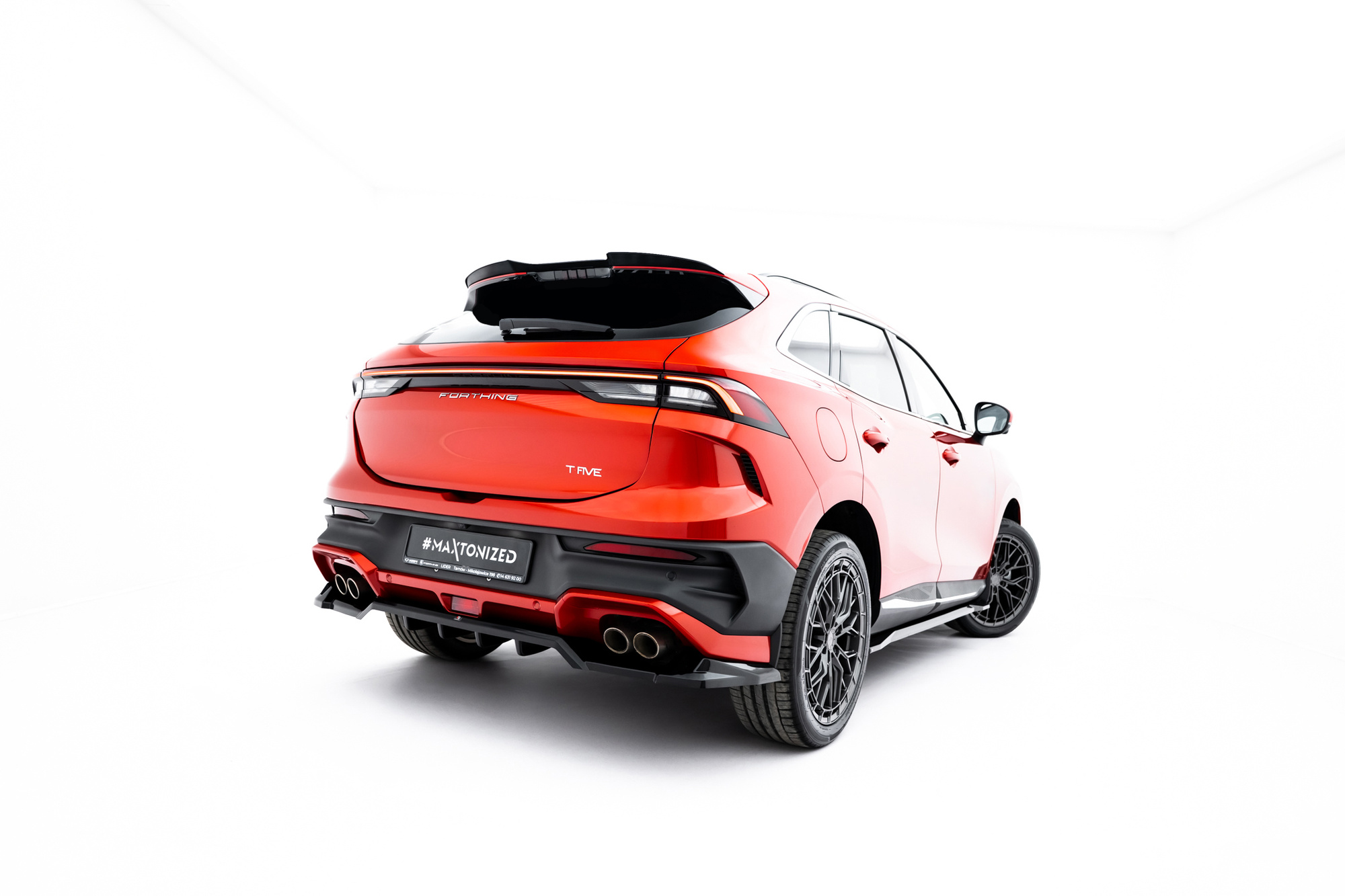 Baksplitter med diffuser Forthing T-Five I 2023 -> | Glossy Black Edition