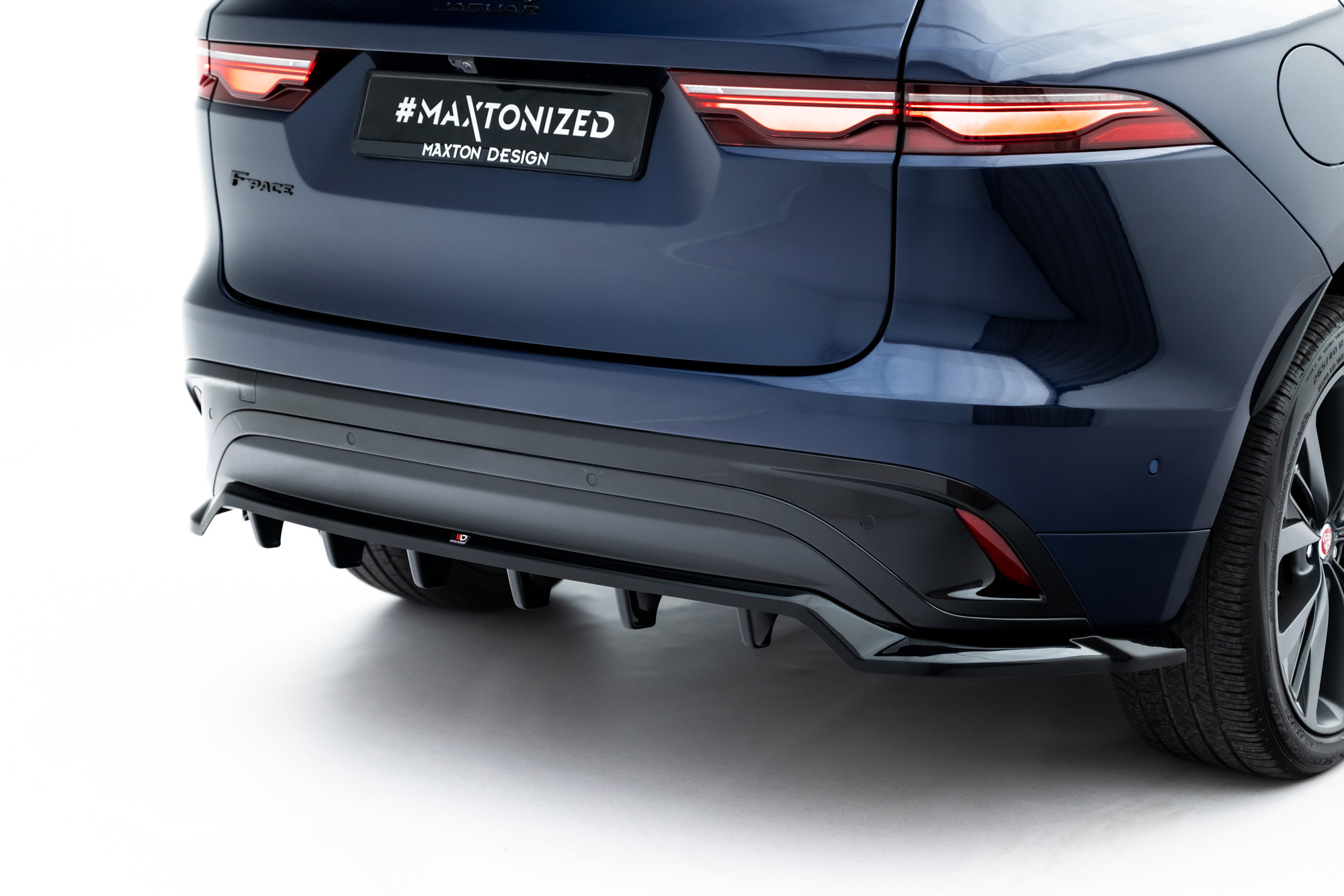 Baksplitter med diffuser Jaguar F-Pace (X761) Facelift 2020 -> | Glossy Black Edition – bilde 2