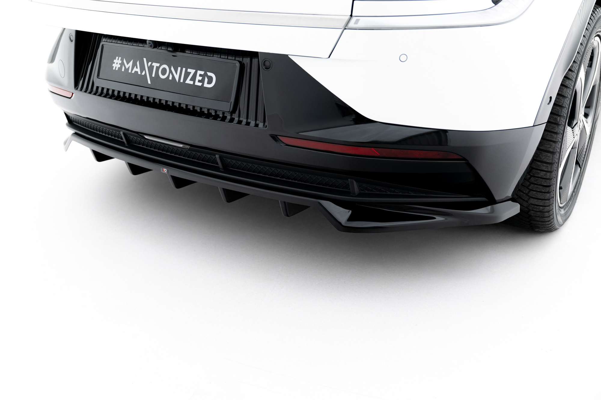 Baksplitter med diffuser Kia EV6 I 2021 -> | Glossy Black Edition – bilde 2