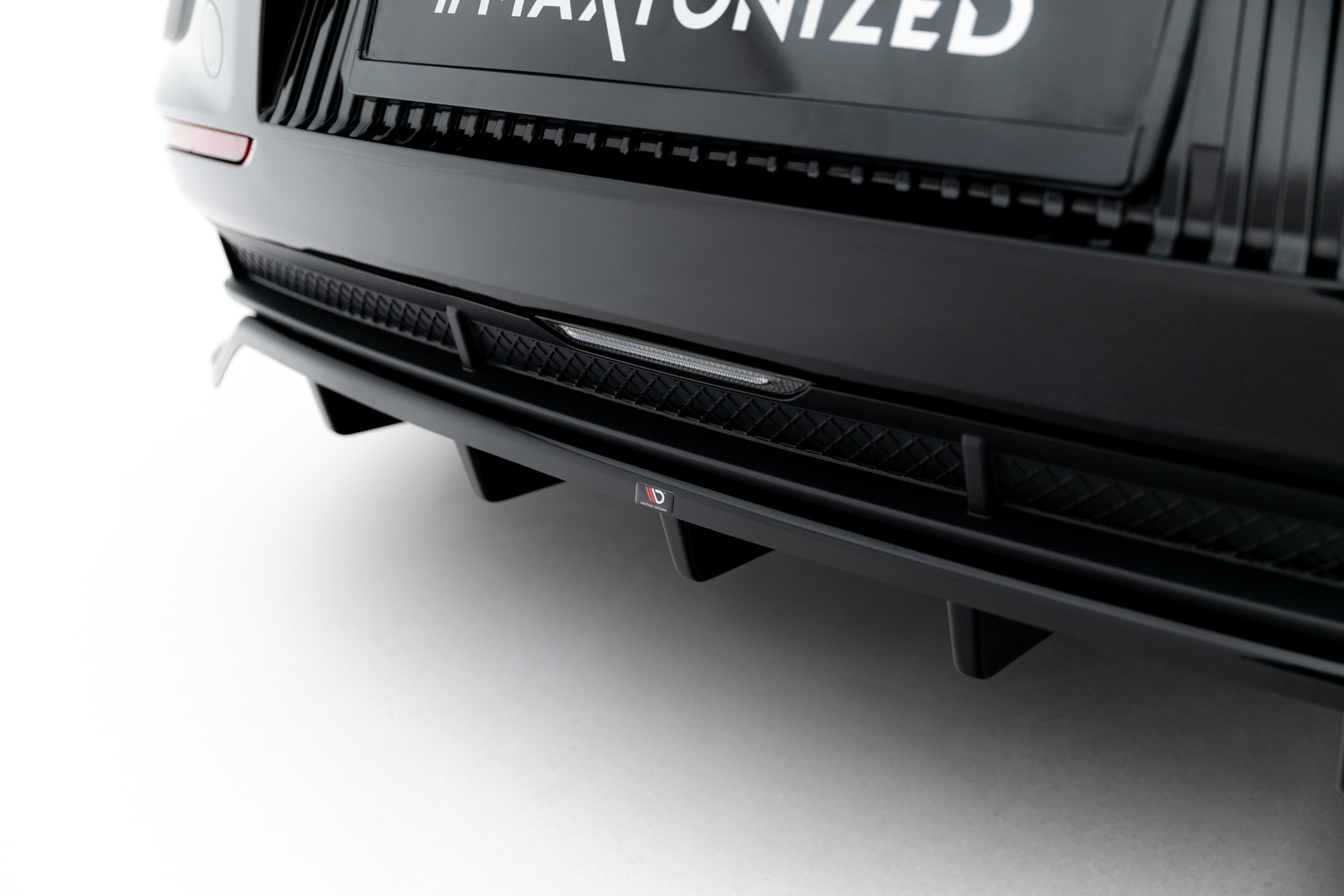 Baksplitter med diffuser Kia EV6 I 2021 -> | Glossy Black Edition – bilde 3