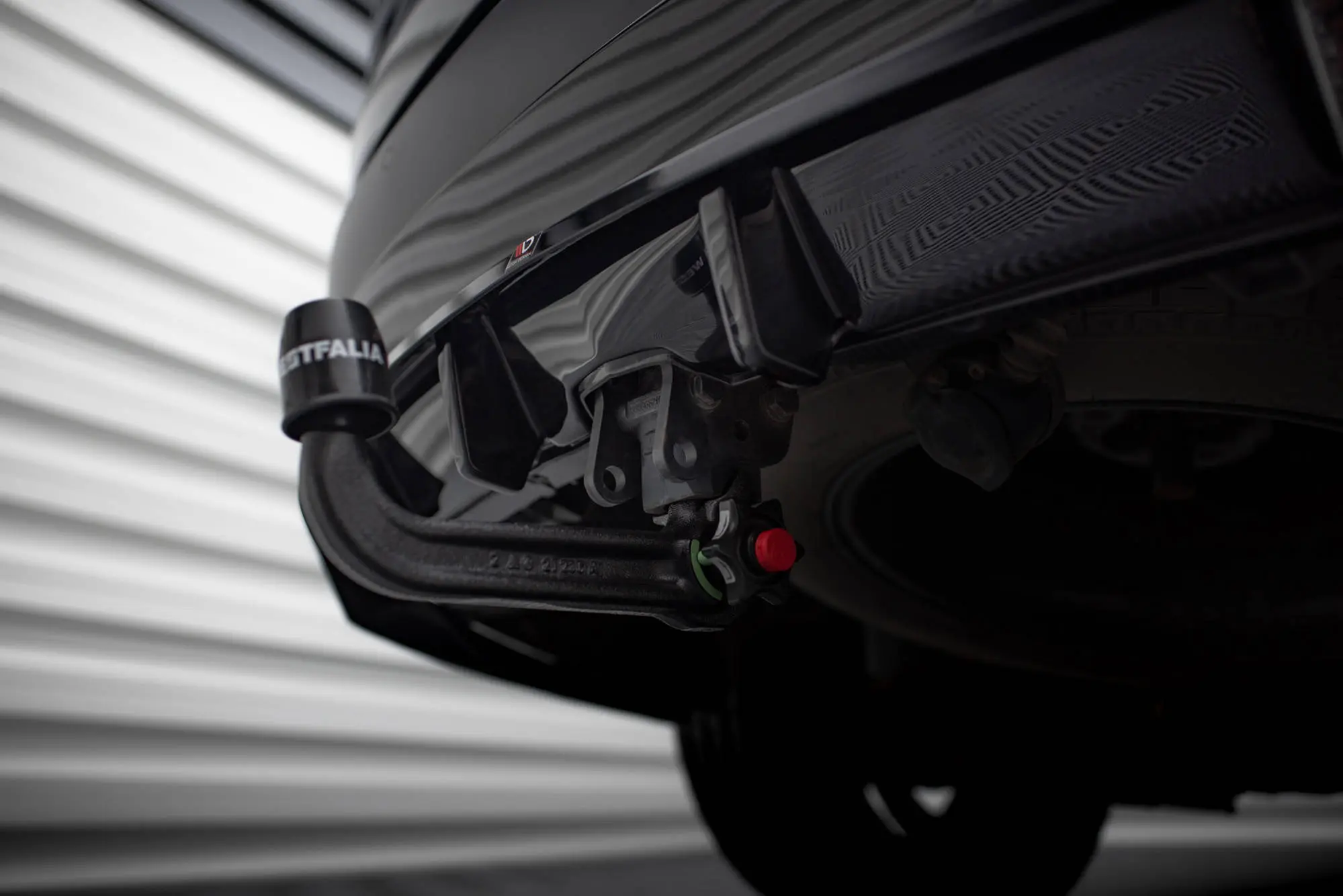 Baksplitter med diffuser Land Rover Discovery 5 (L462) 2016 -> | Glossy Black Edition – bilde 6